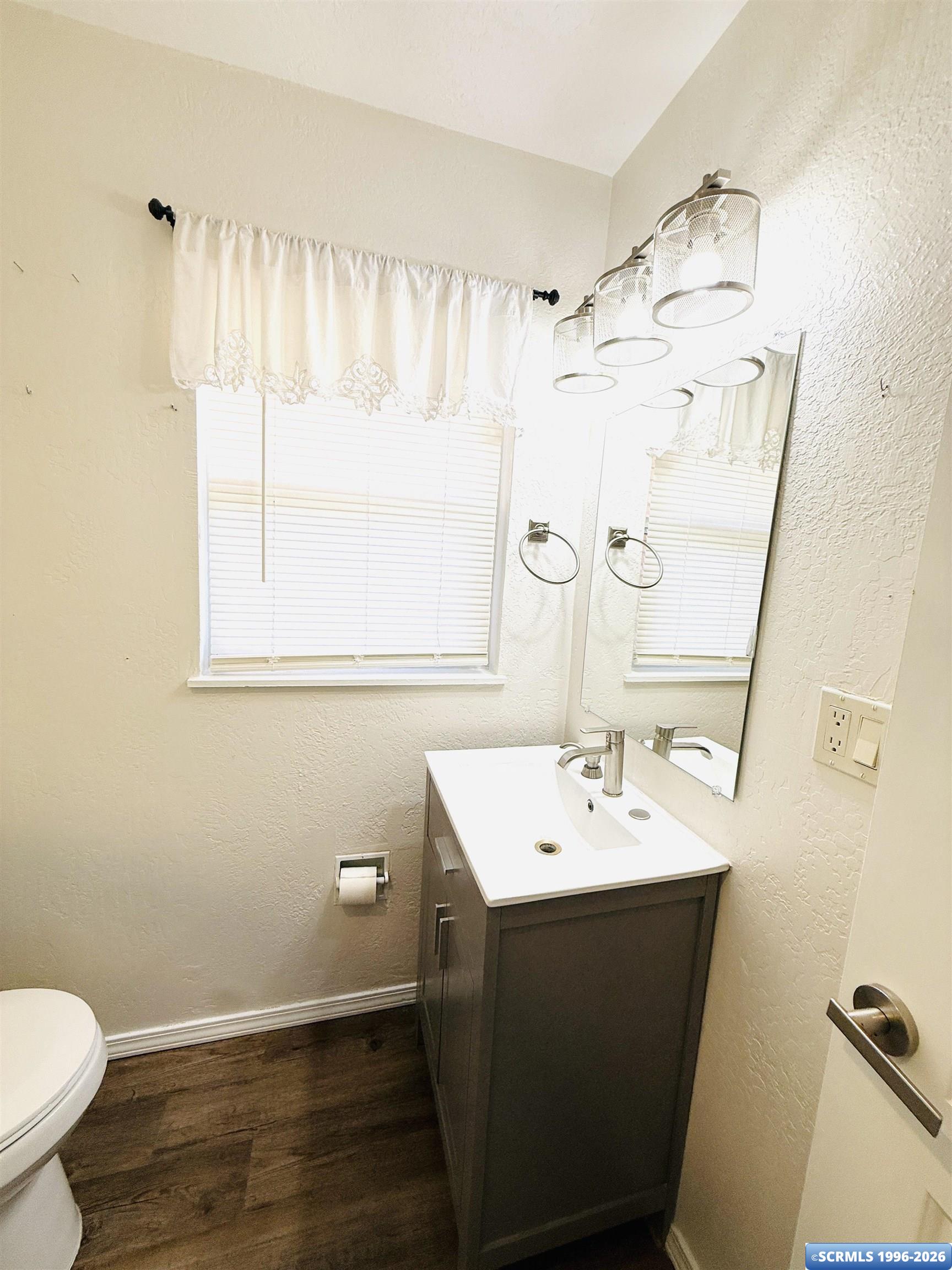 3841 N Huff, photograph 23