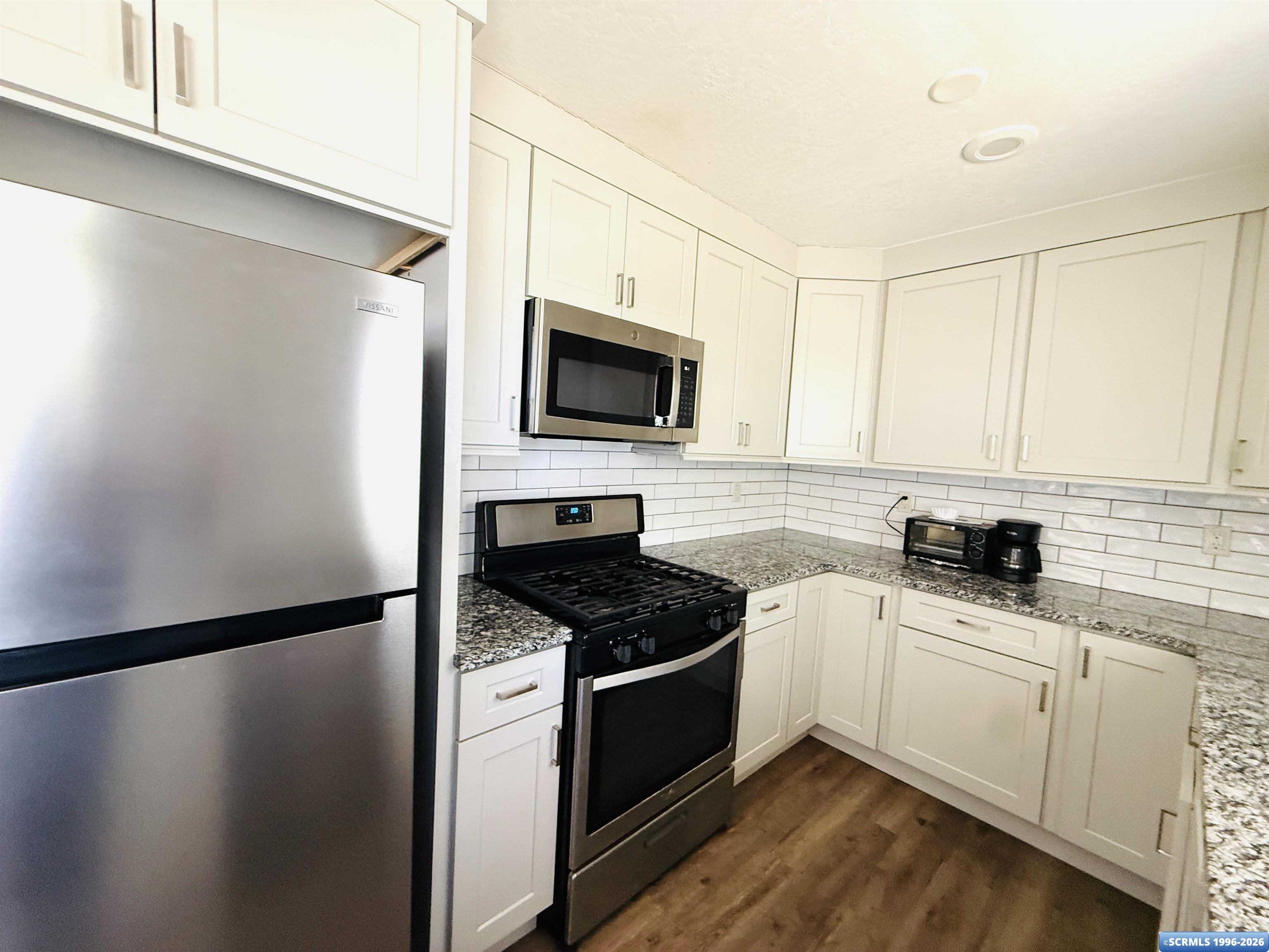 3841 N Huff, photograph 8