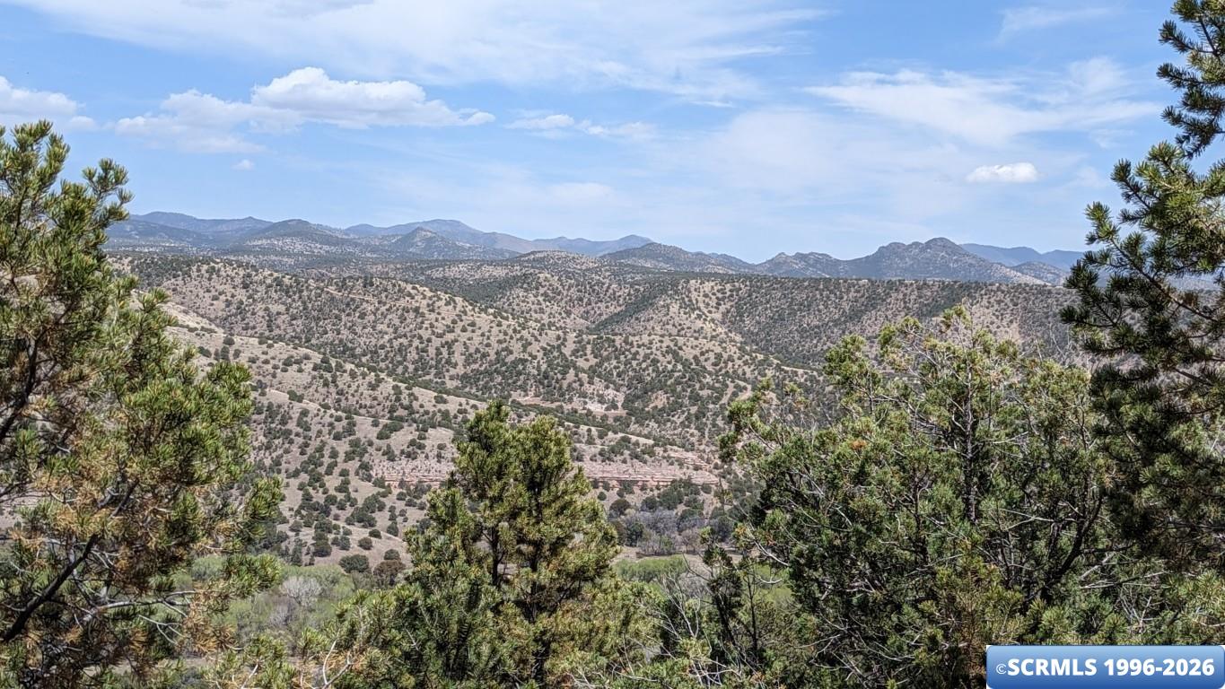 3515x Highway 35, photograph 11