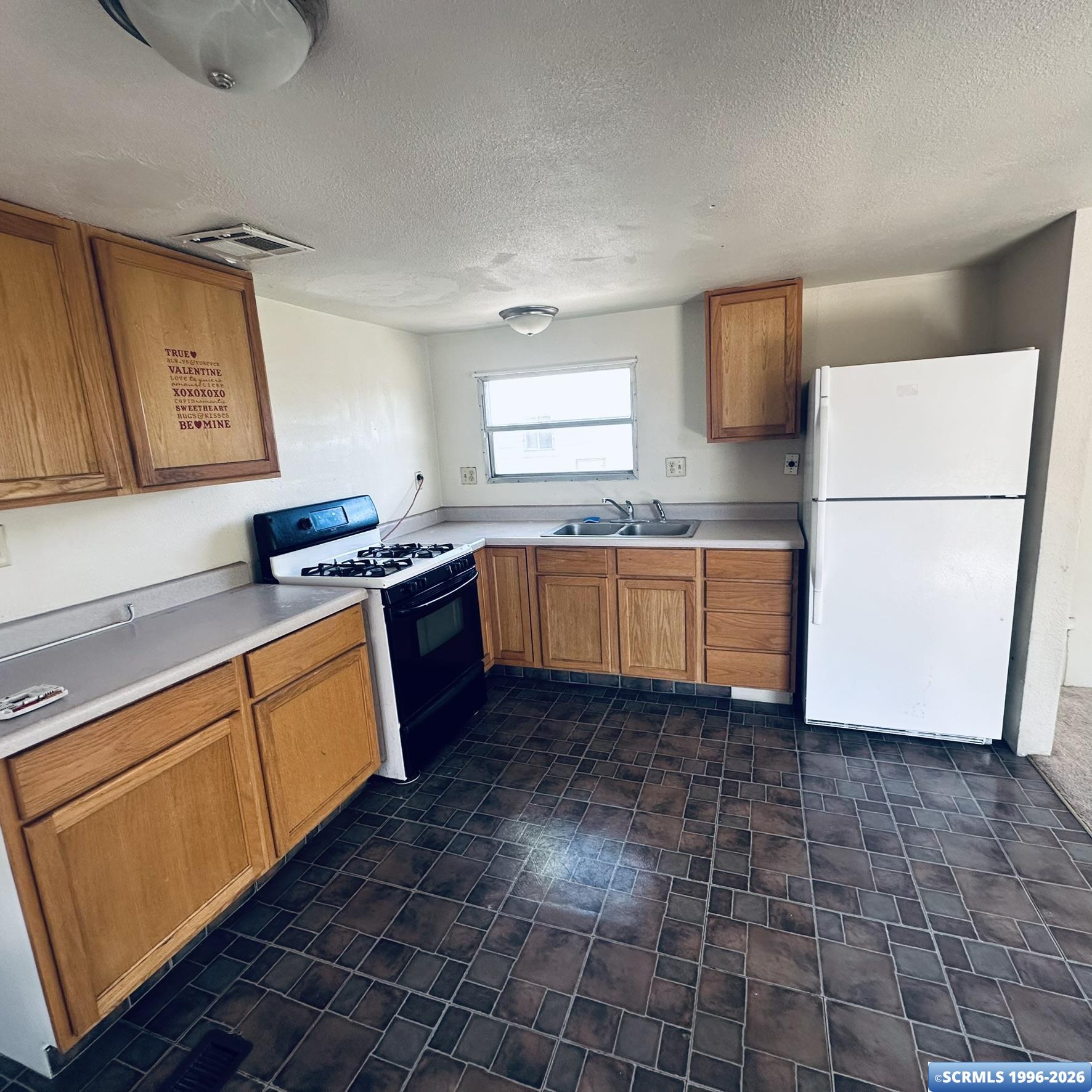 404 Prescott Street, photograph 5