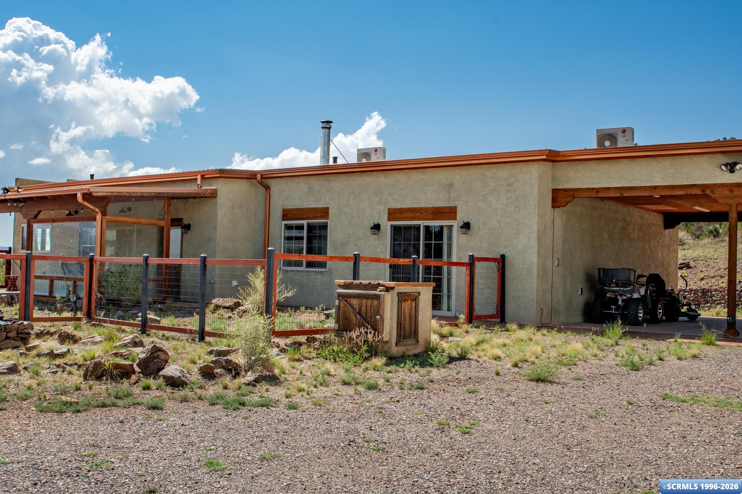 17 Poncho Road, photograph 13