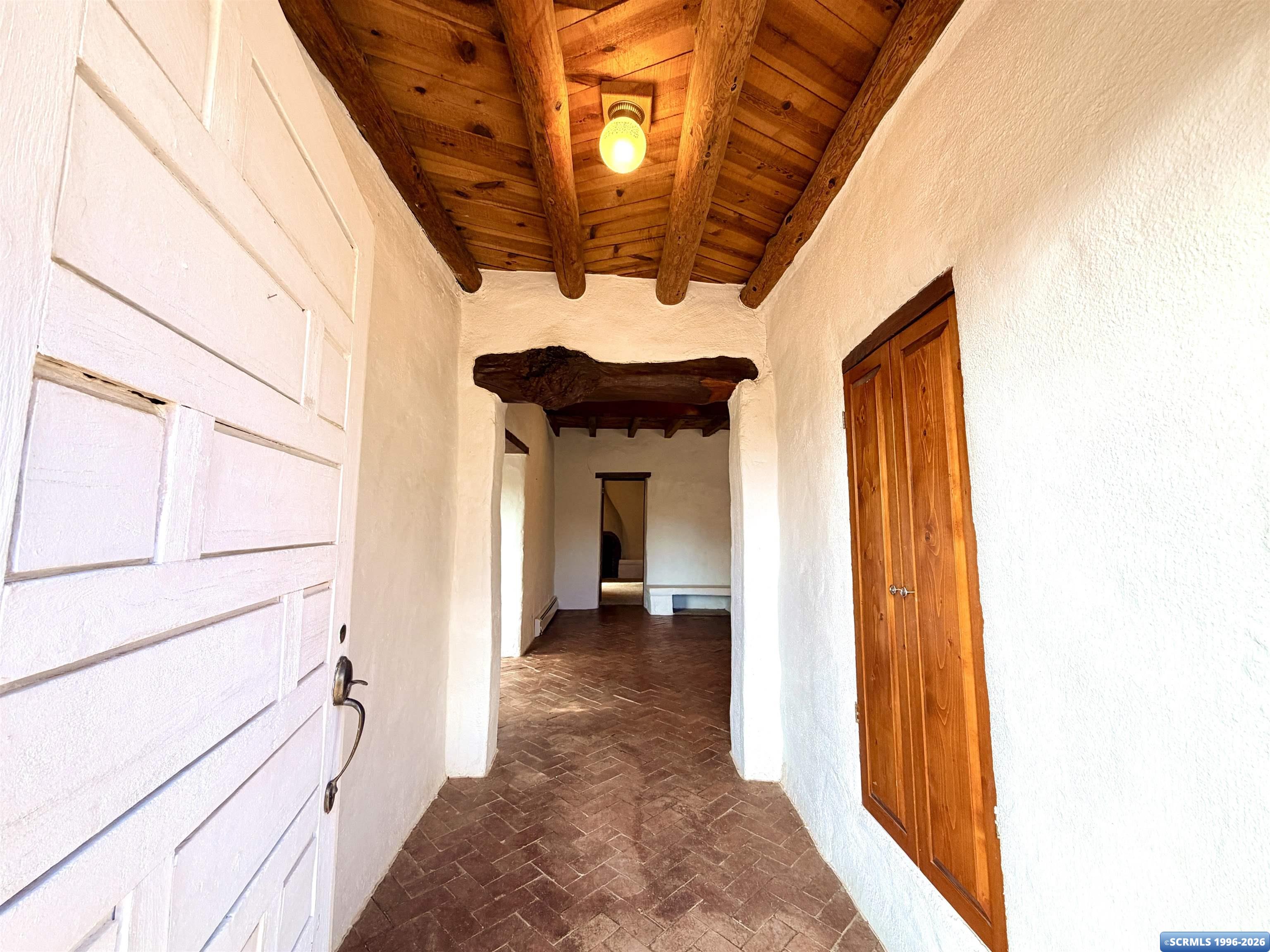 24 Amber Drive, photograph 13
