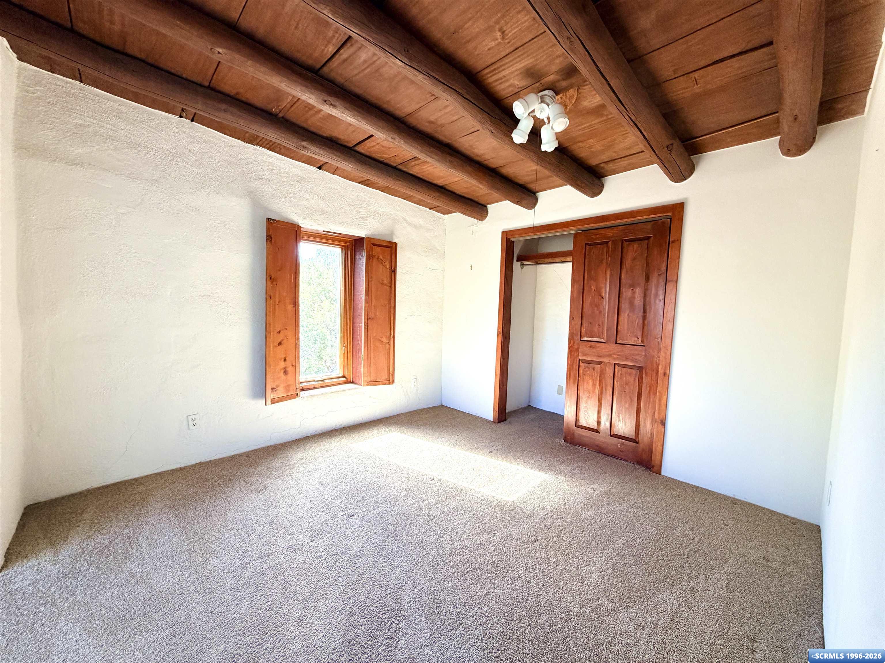 24 Amber Drive, photograph 35