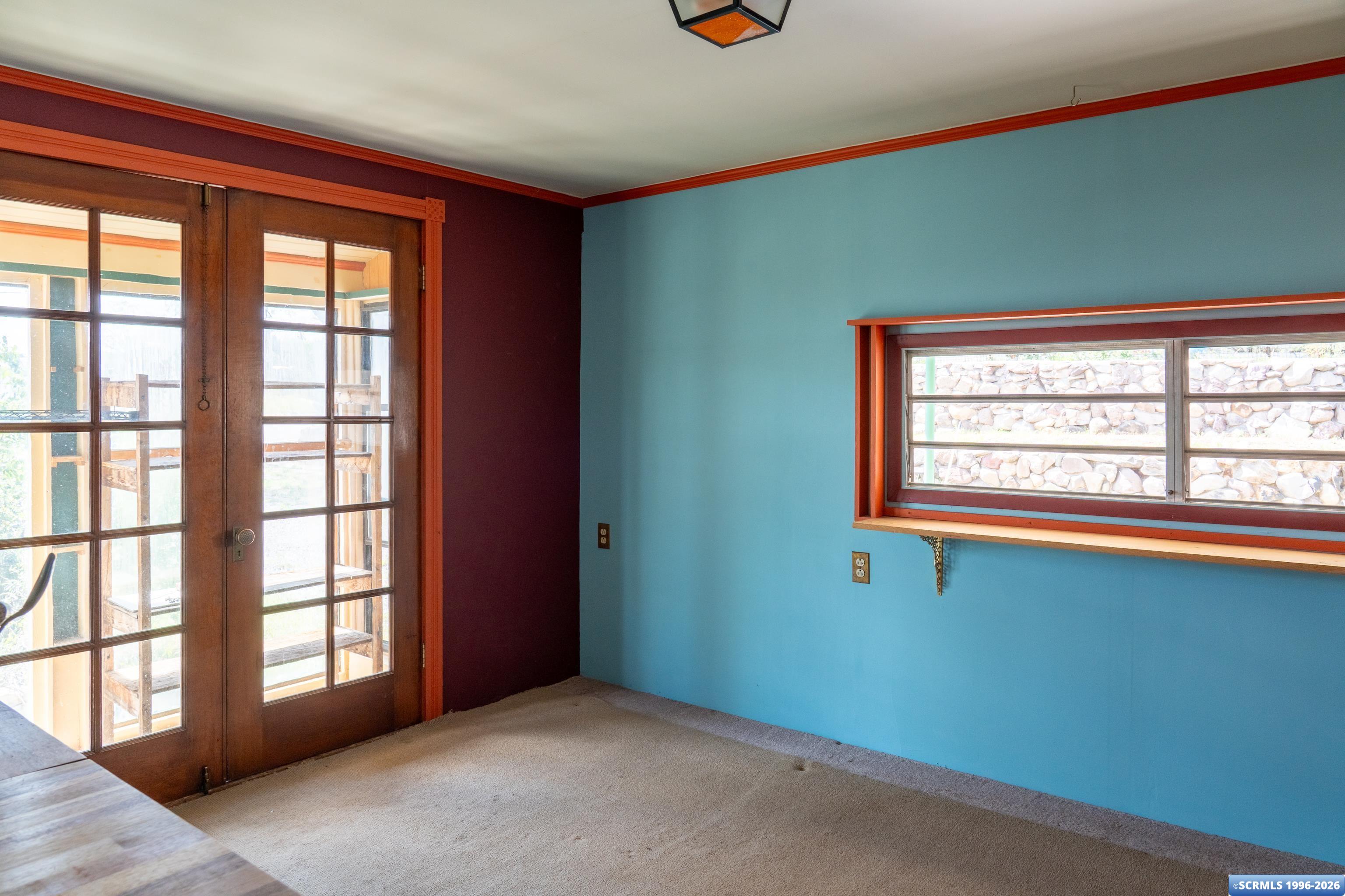 617 Skyview Drive, photograph 5