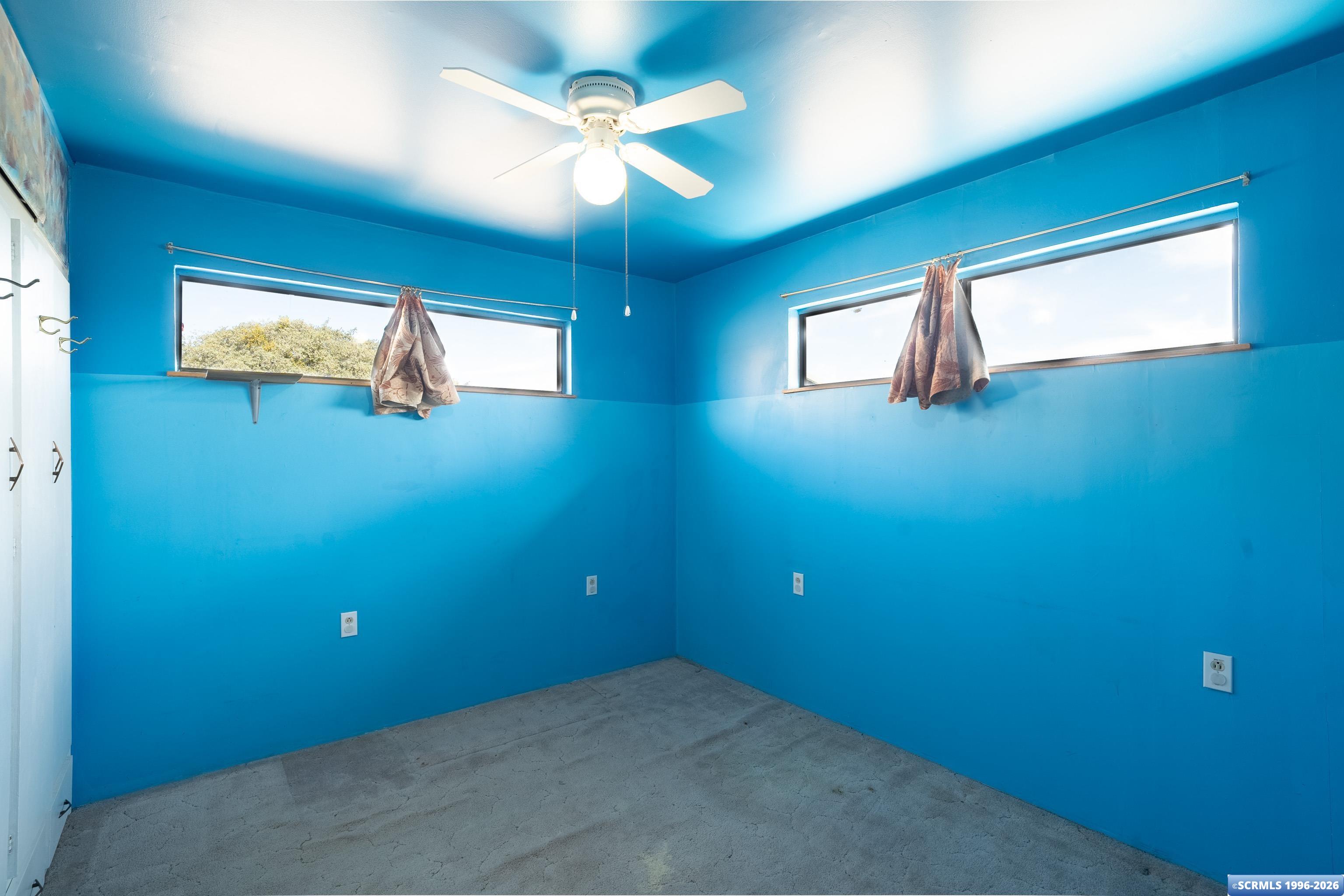 617 Skyview Drive, photograph 13