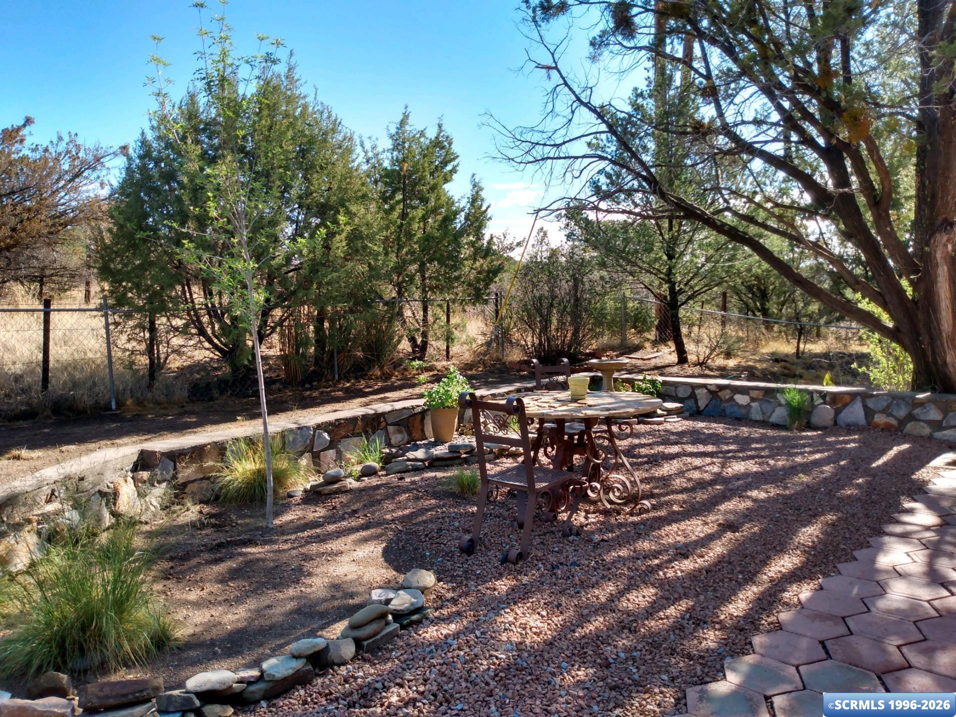18 Shale Drive, photograph 21