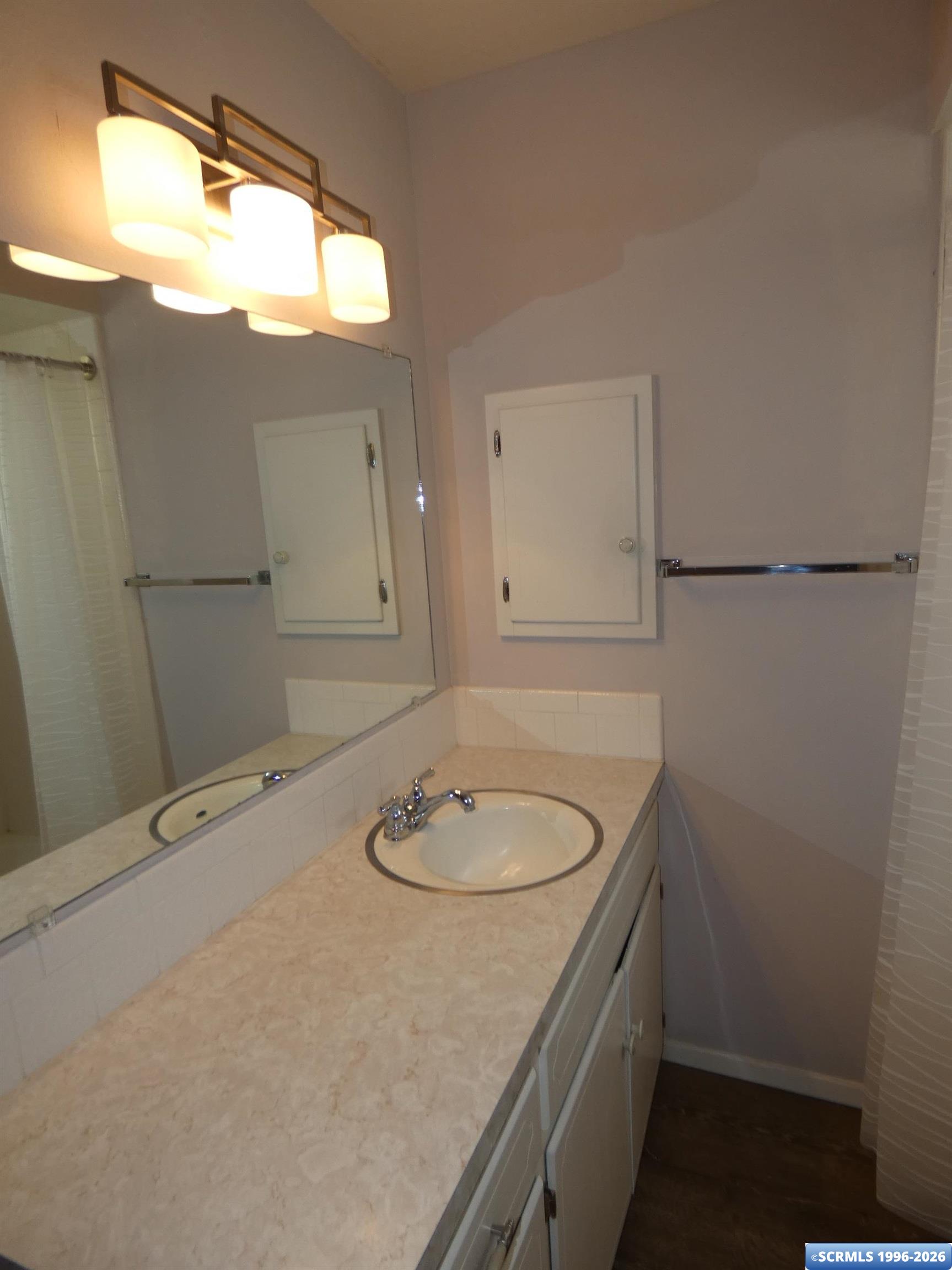 3315 Mann Drive, photograph 14