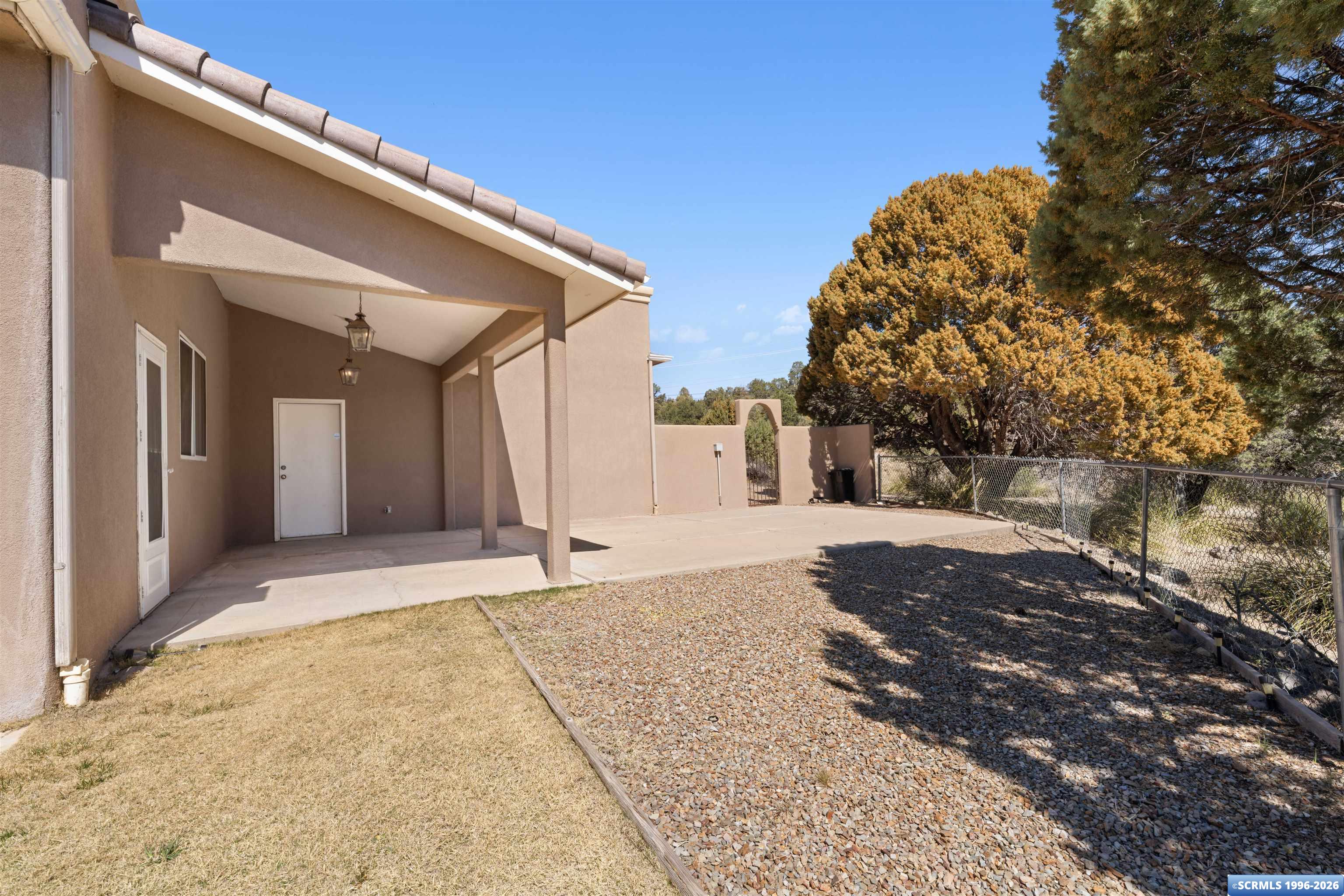 4761 Grandview Road, photograph 41