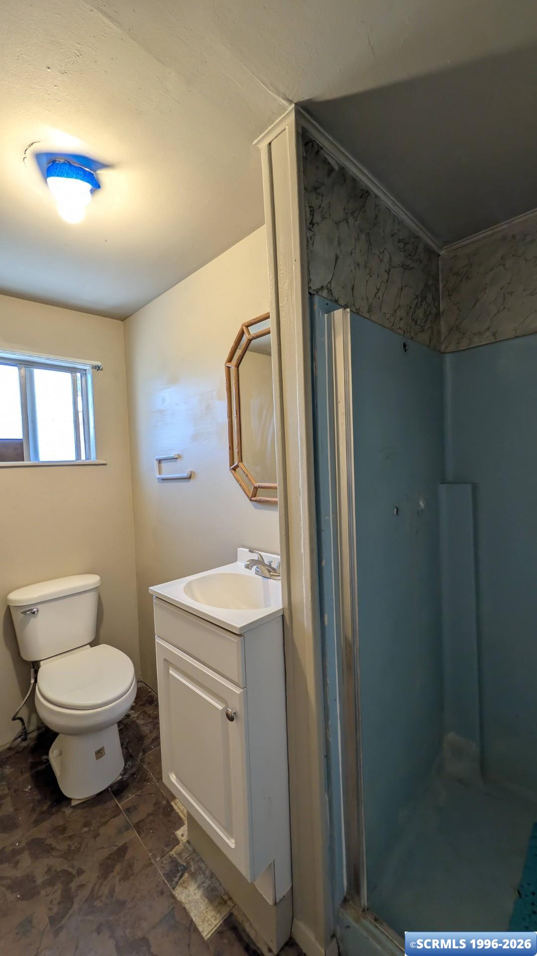 404 Diamond Street, photograph 19