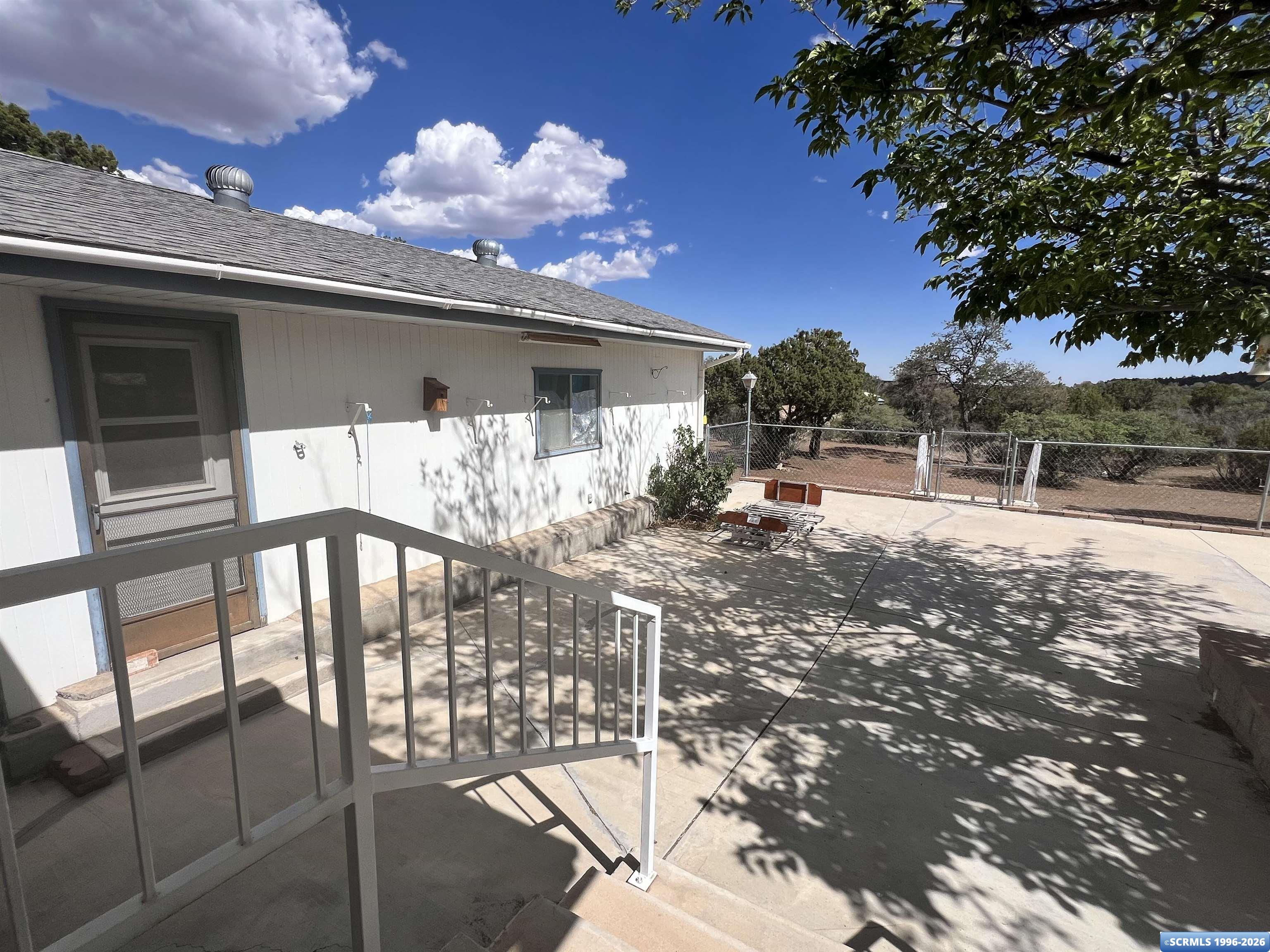 40 Rodeo Road, photograph 25
