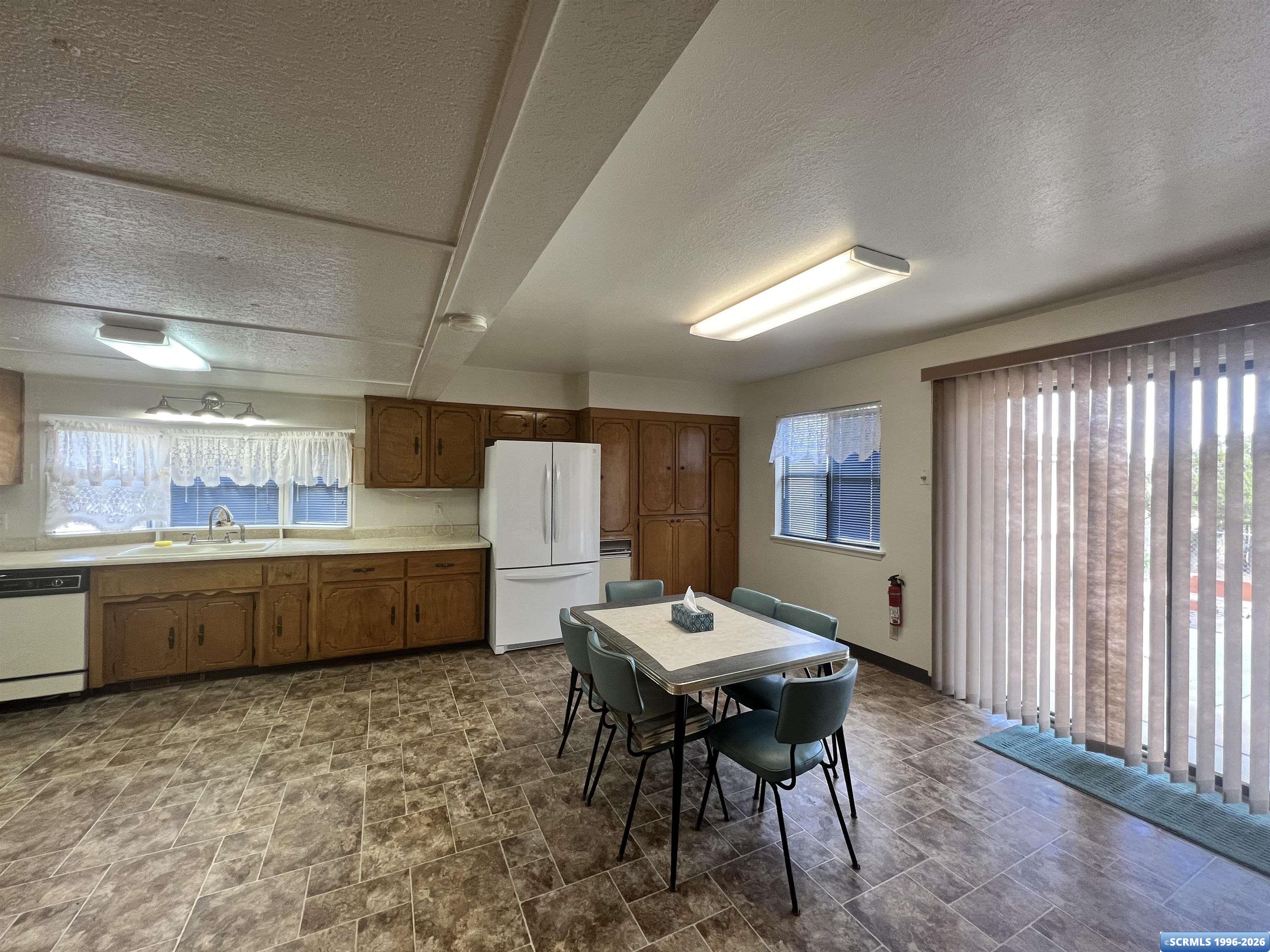40 Rodeo Road, photograph 11