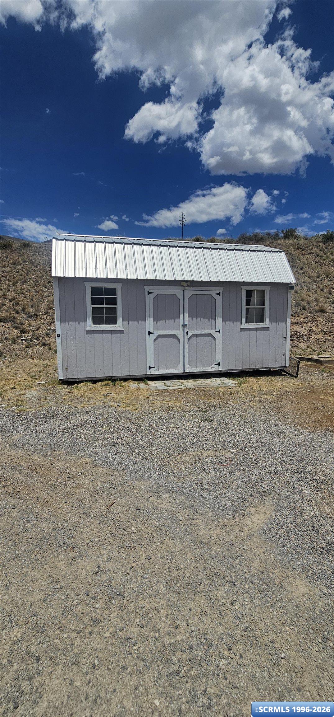 308 Spur Drive, photograph 2
