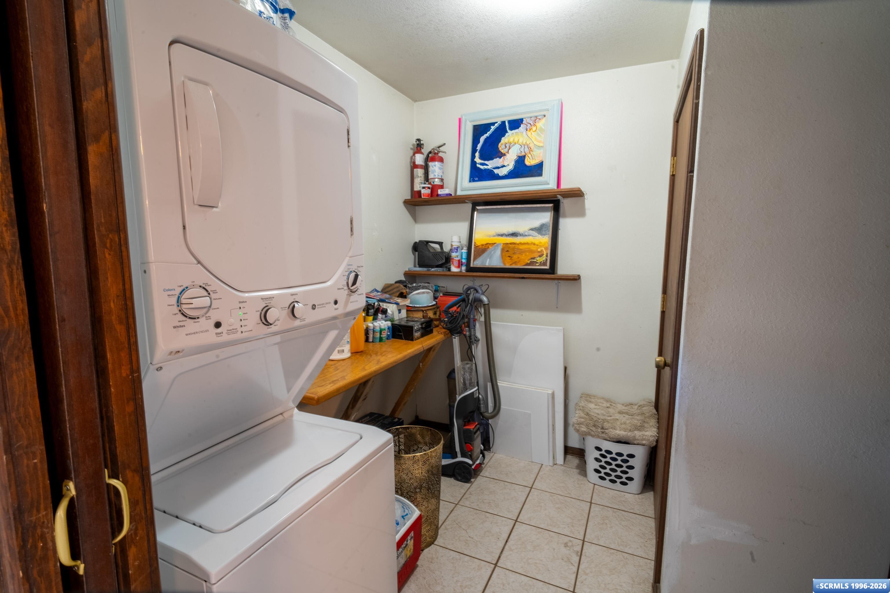 512 Cain Drive, photograph 14