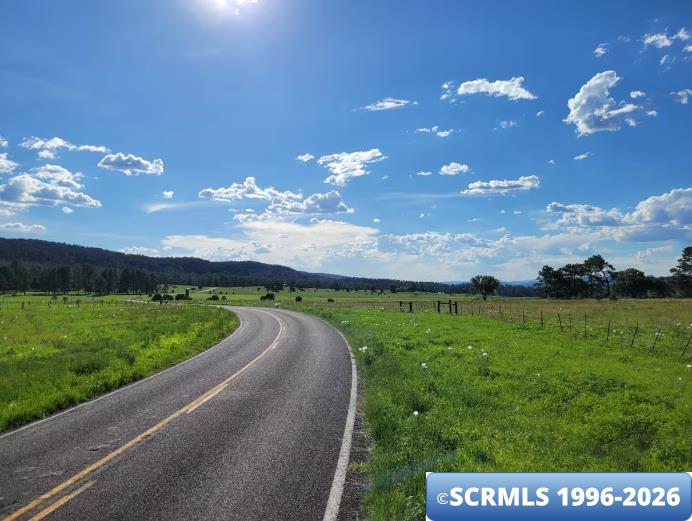 672 35 Highway, photograph 31