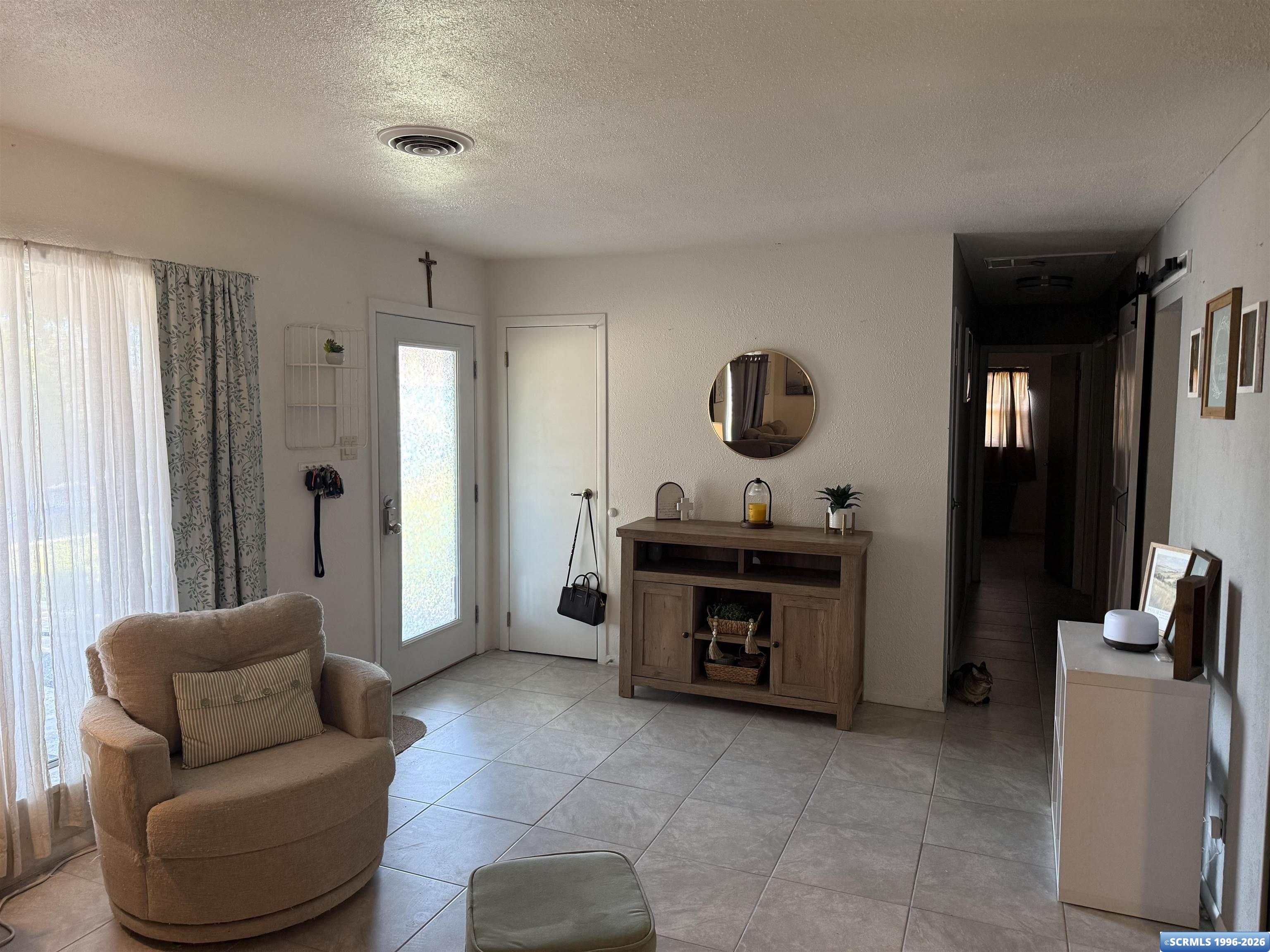 4017 Fran Dr, photograph 3