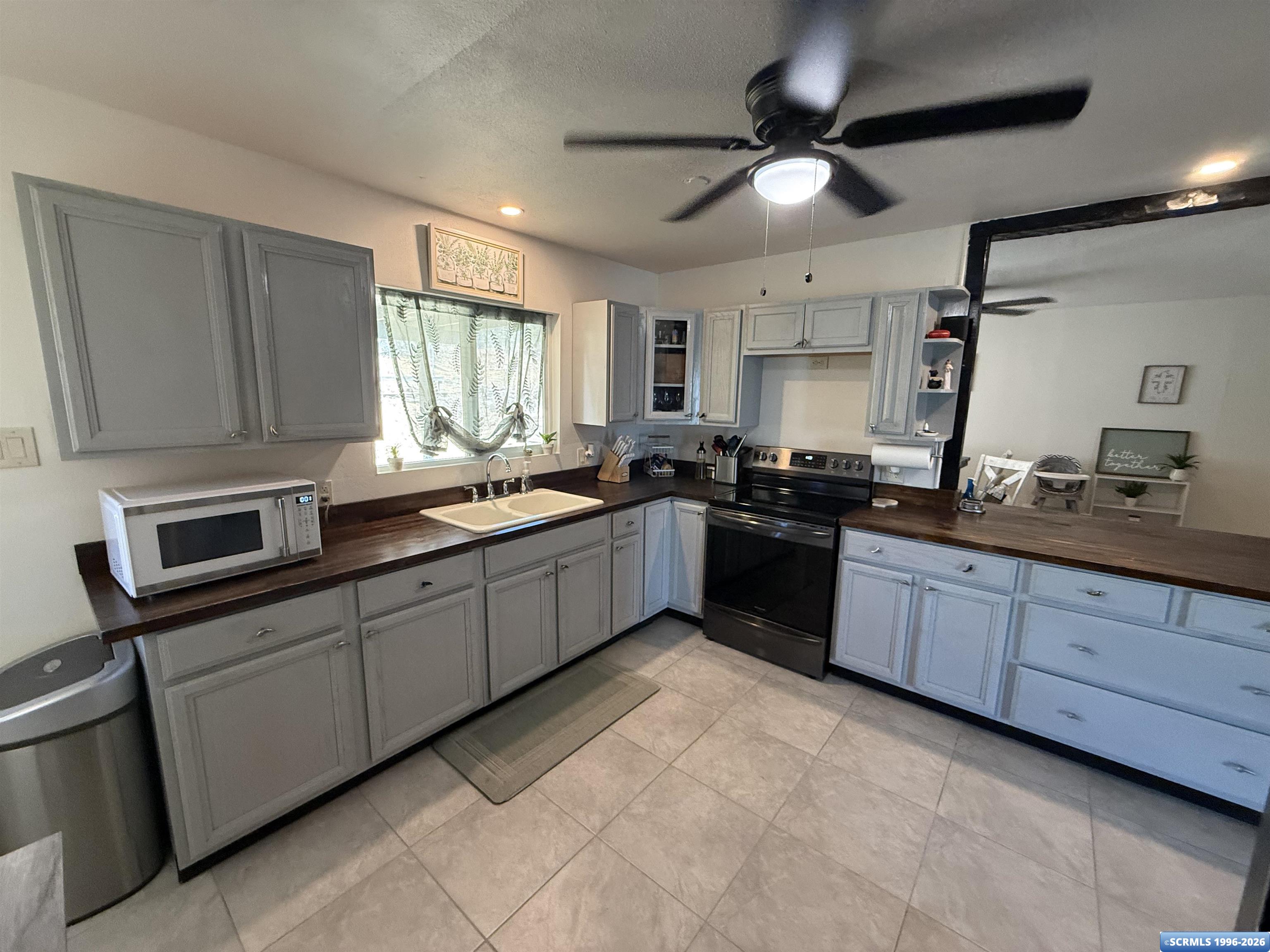4017 Fran Dr, photograph 6
