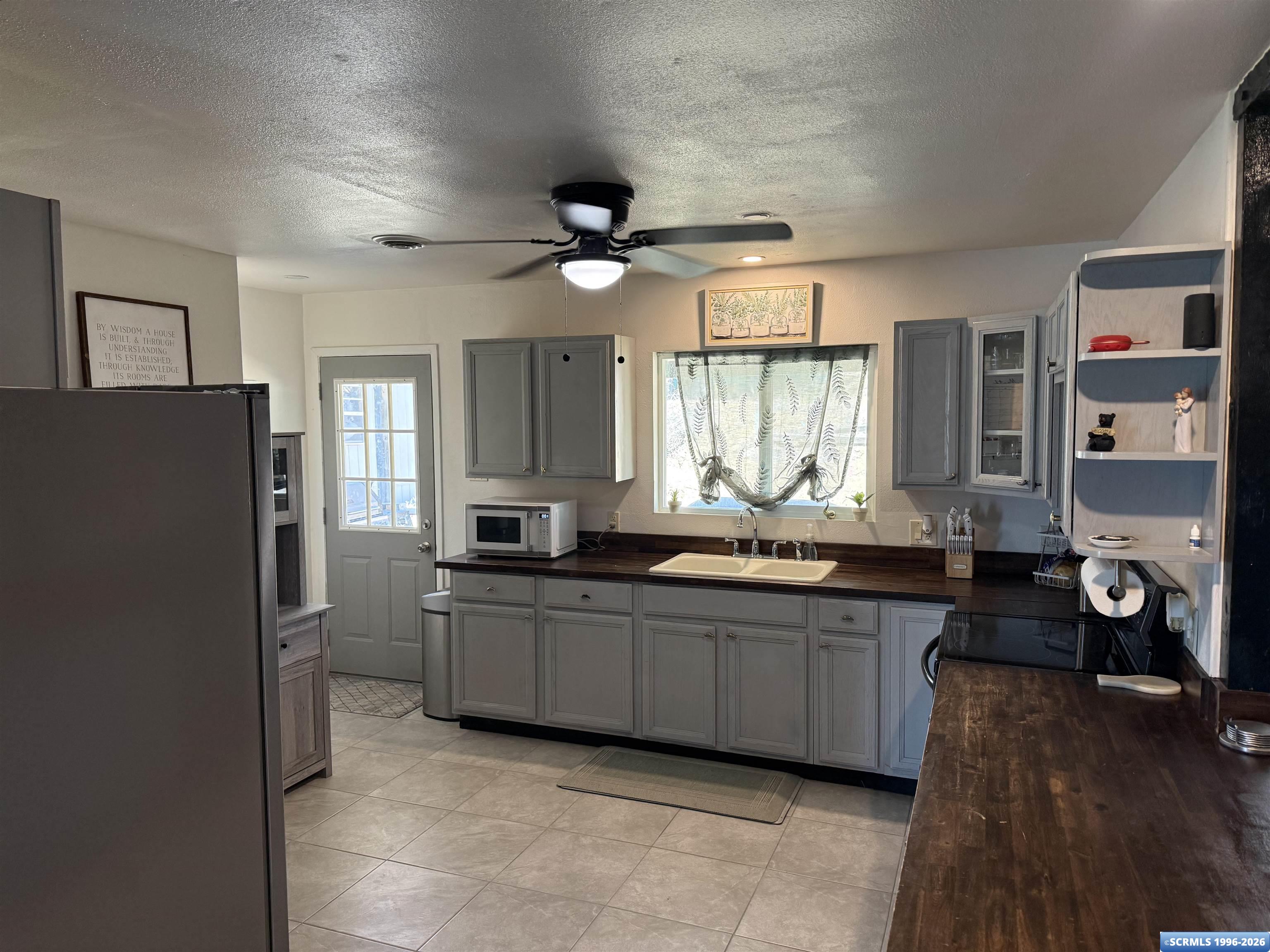 4017 Fran Dr, photograph 8