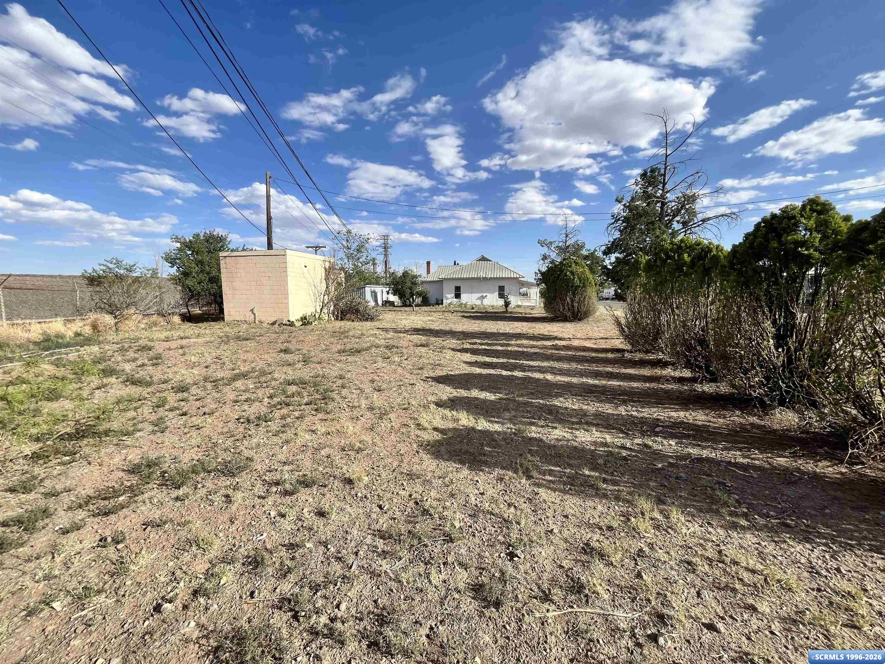 Santa Rita Avenue, photograph 10