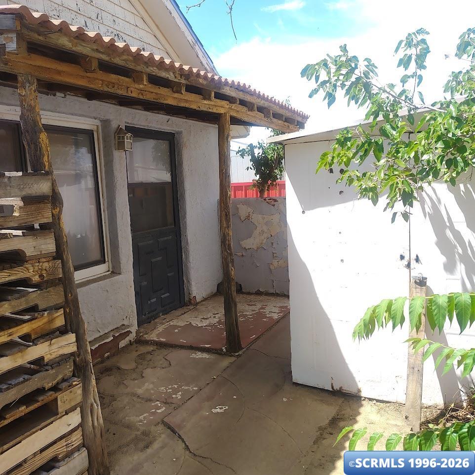 409 E 5th Street, photograph 3