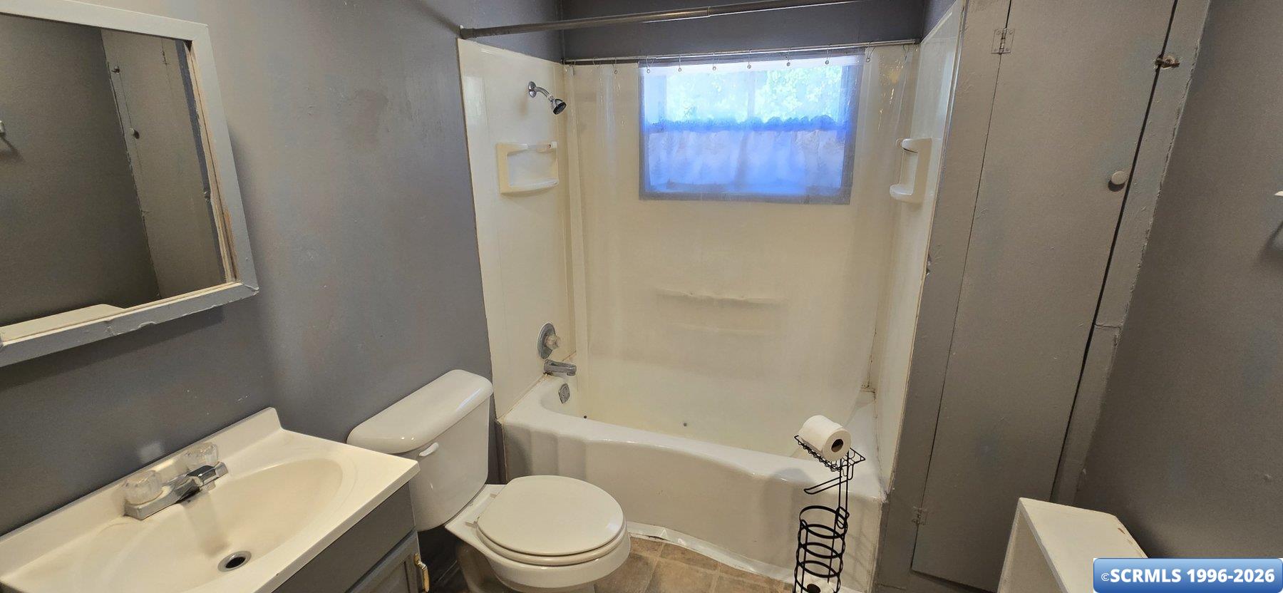 1315 N GOLD ST, photograph 12