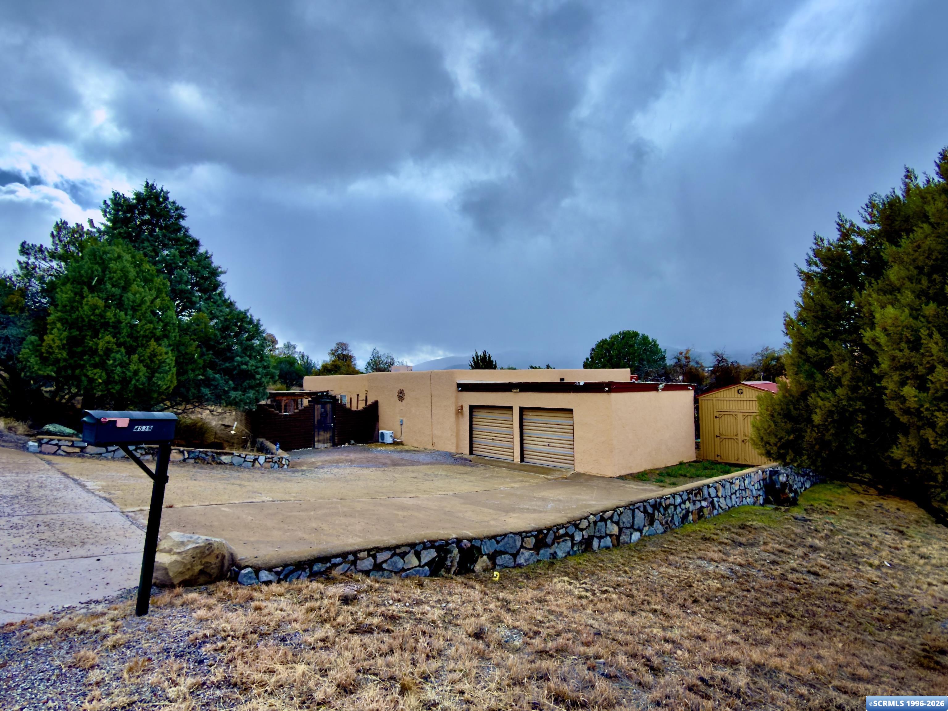 4539 N Eddie Ward Way, photograph 2
