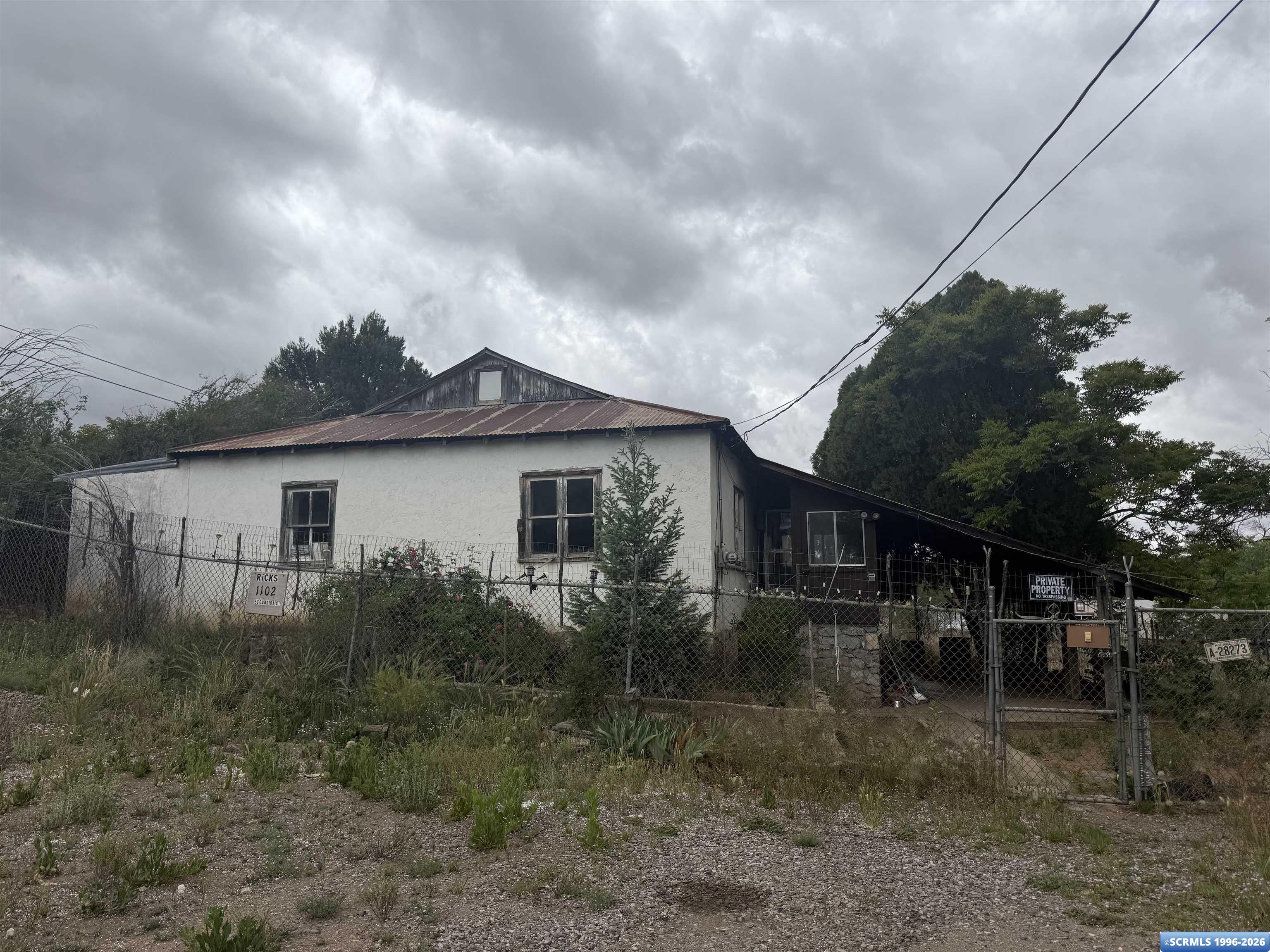 1102 Escondida St, photograph 2