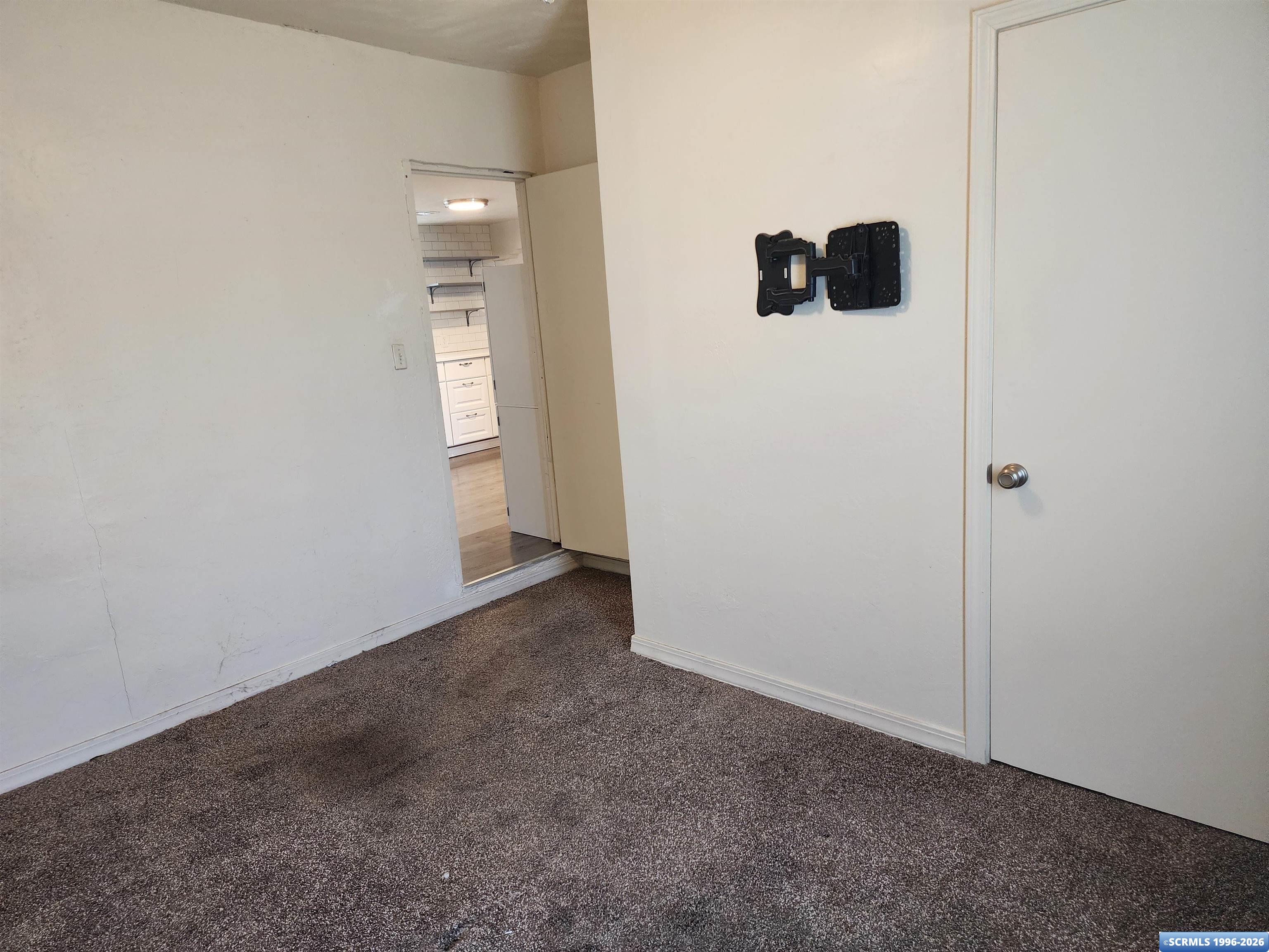 808 James Street, photograph 18