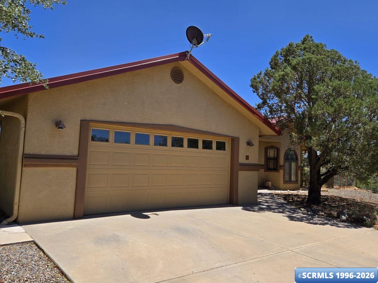 37 Kathleen Drive, photograph 26