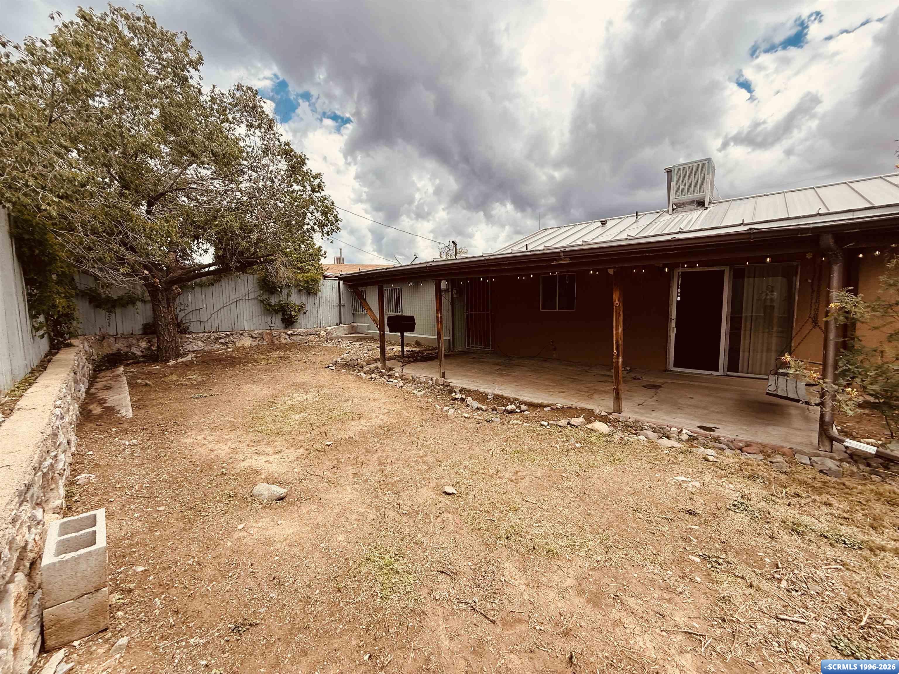 3715 Little Walnut Road, photograph 2