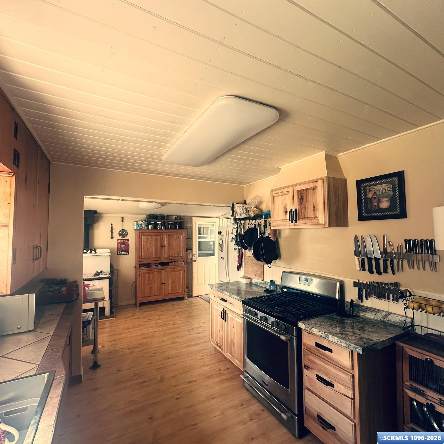 8 Whitewater Lane, photograph 10