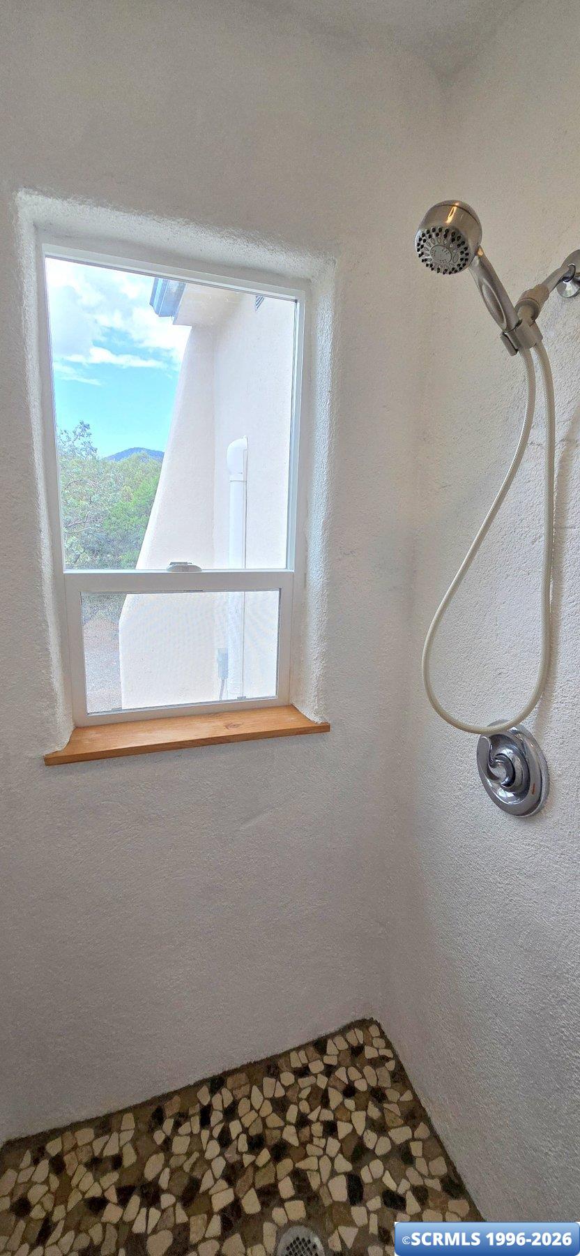 39 VESUVIUS WAY, photograph 27