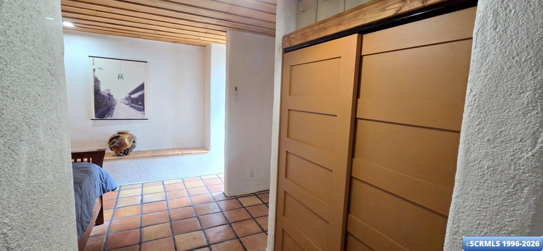39 VESUVIUS WAY, photograph 20