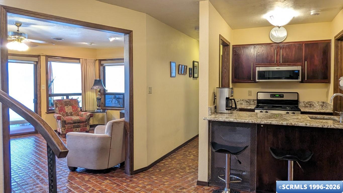 1401 Mountain View Road, photograph 20