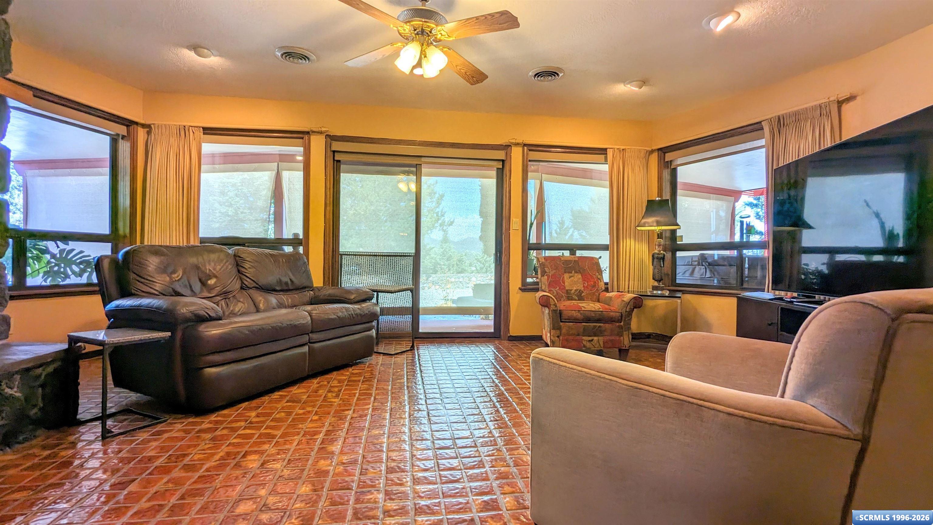 1401 Mountain View Road, photograph 21