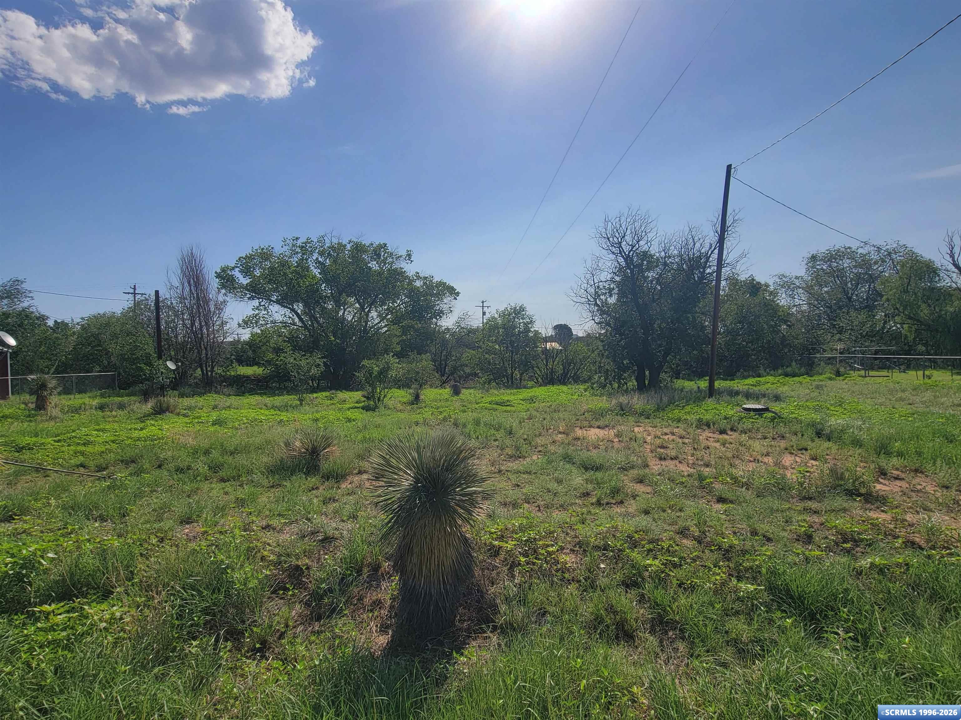 3950 Broken Arrow, photograph 2