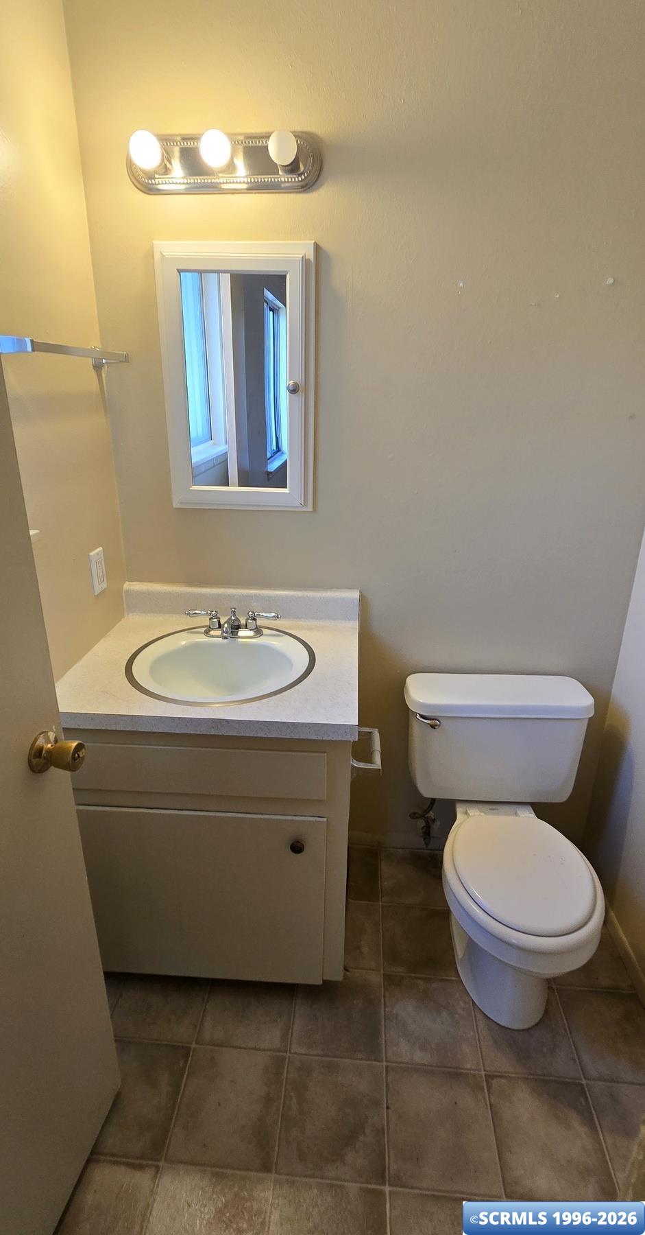 2316 KIMBERLY DR, photograph 11