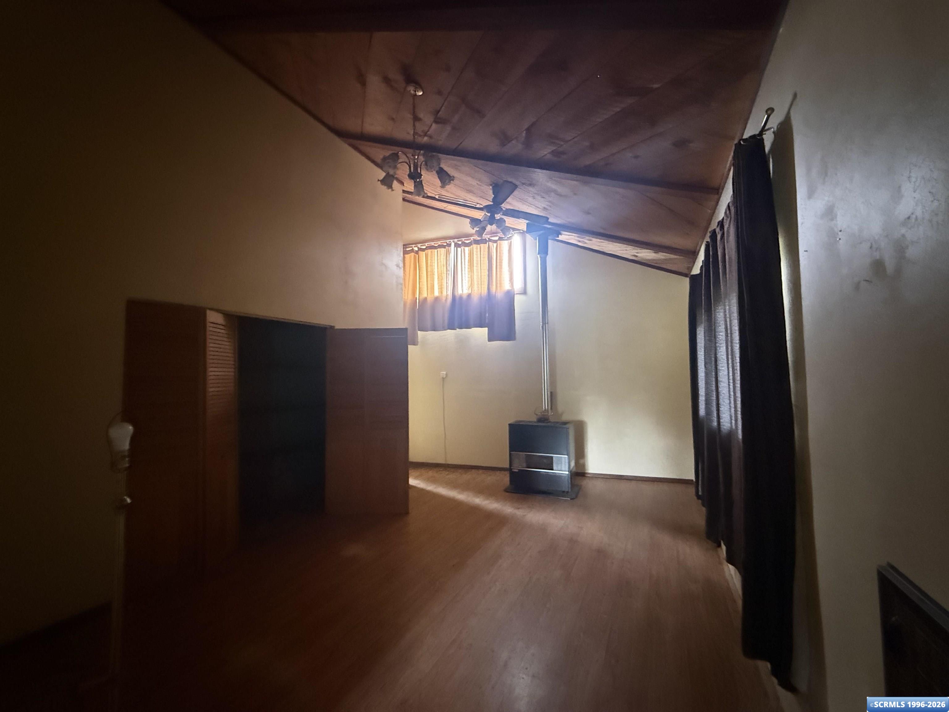 1102 Escondida St, photograph 6