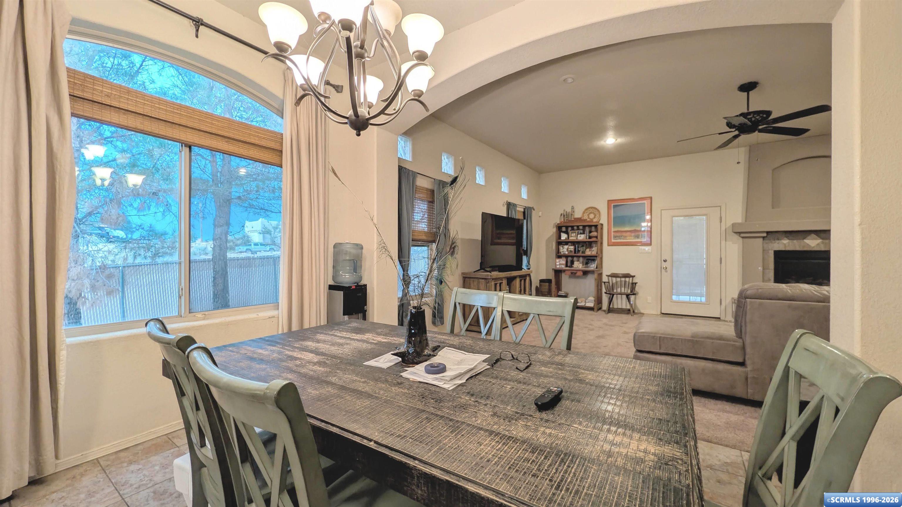 1515 E Pine Street, photograph 4