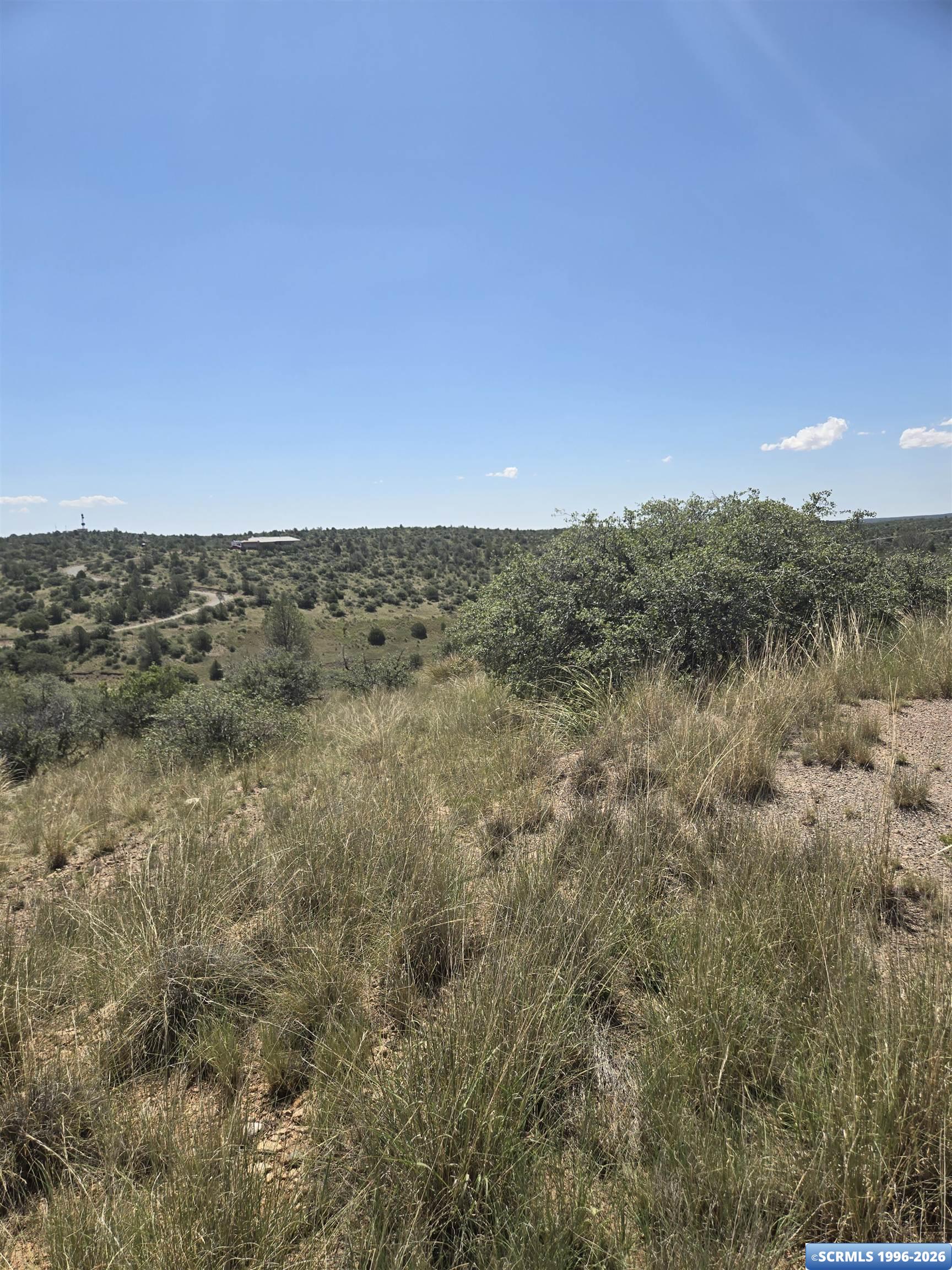 xx VENTANA DE SIERRA Street, photograph 4