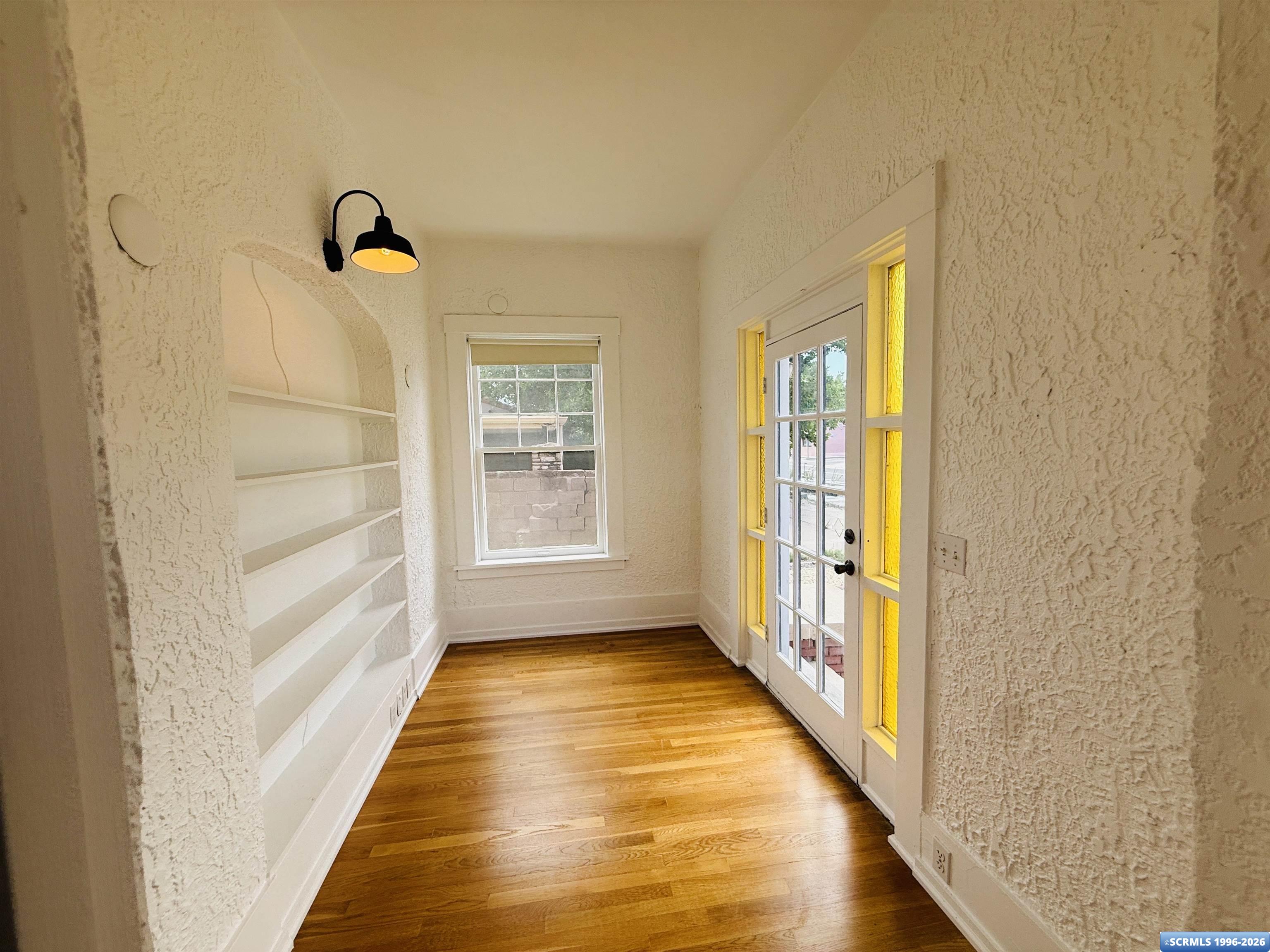 902 N Santa Rita Street, photograph 3