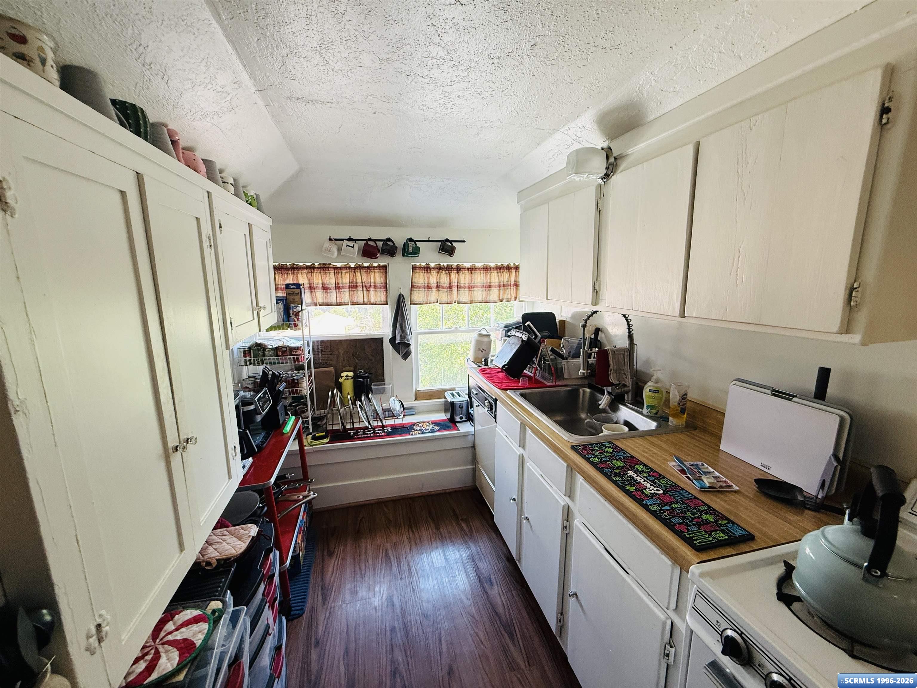 902 N Santa Rita Street, photograph 43