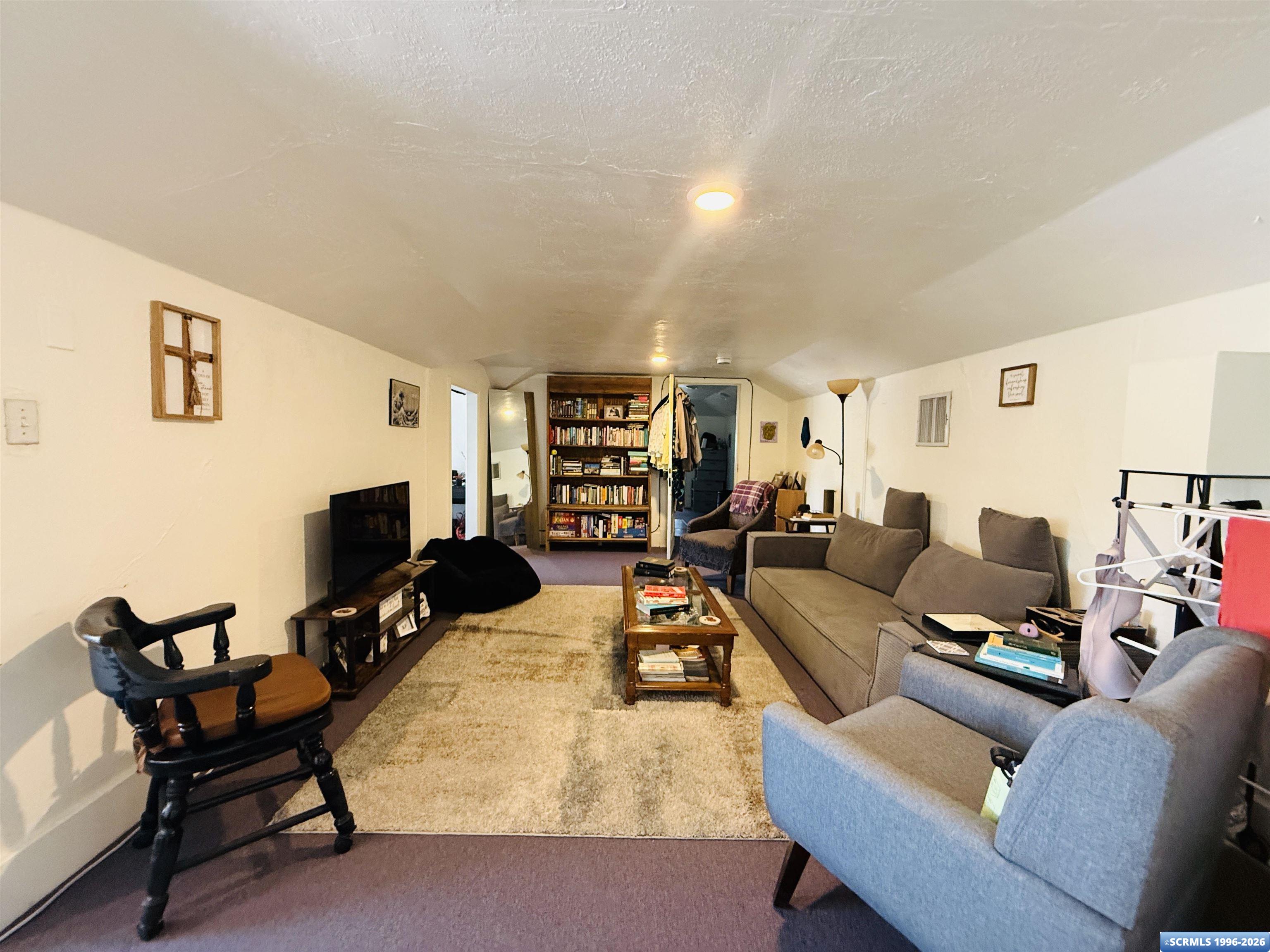902 N Santa Rita Street, photograph 42