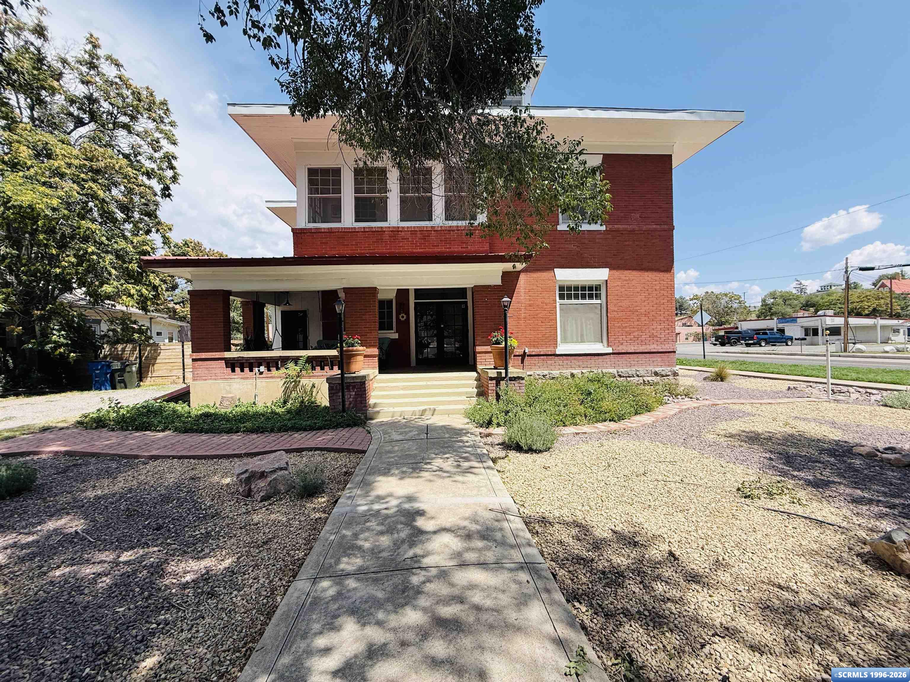 902 N Santa Rita Street, photograph 23