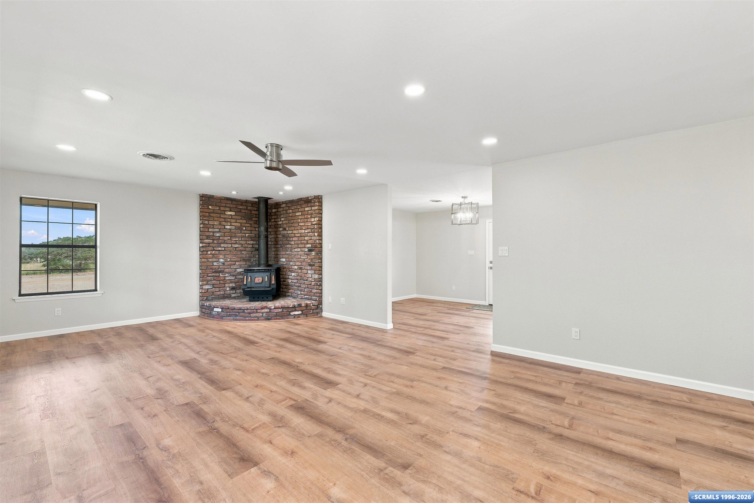 42 Cullum Drive, photograph 3
