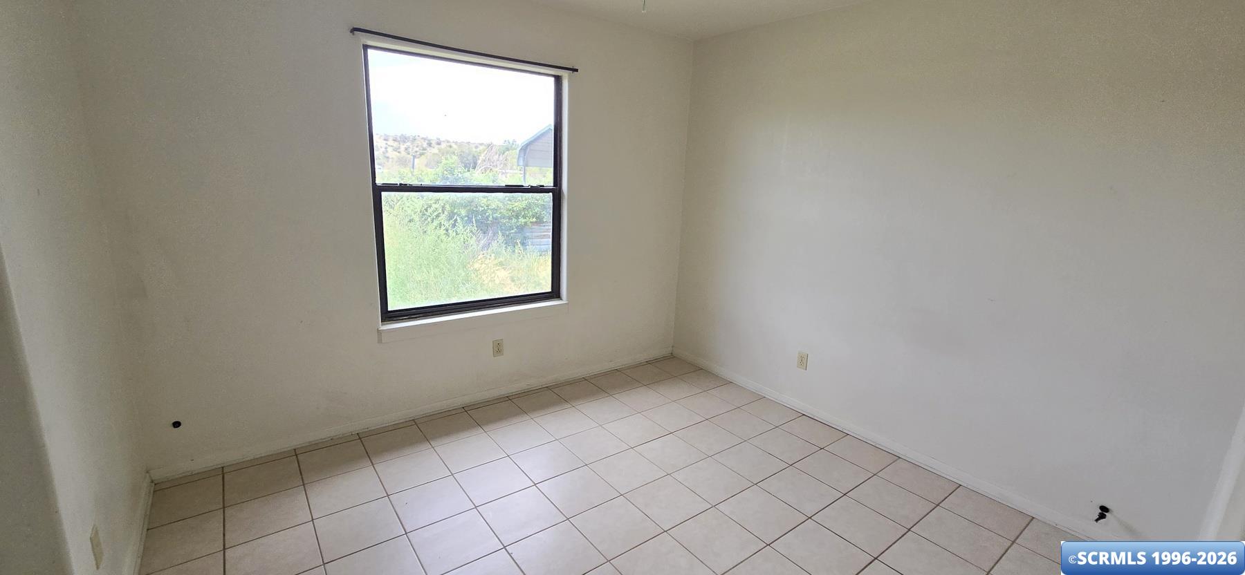 2800 TABOR DRIVE, photograph 19