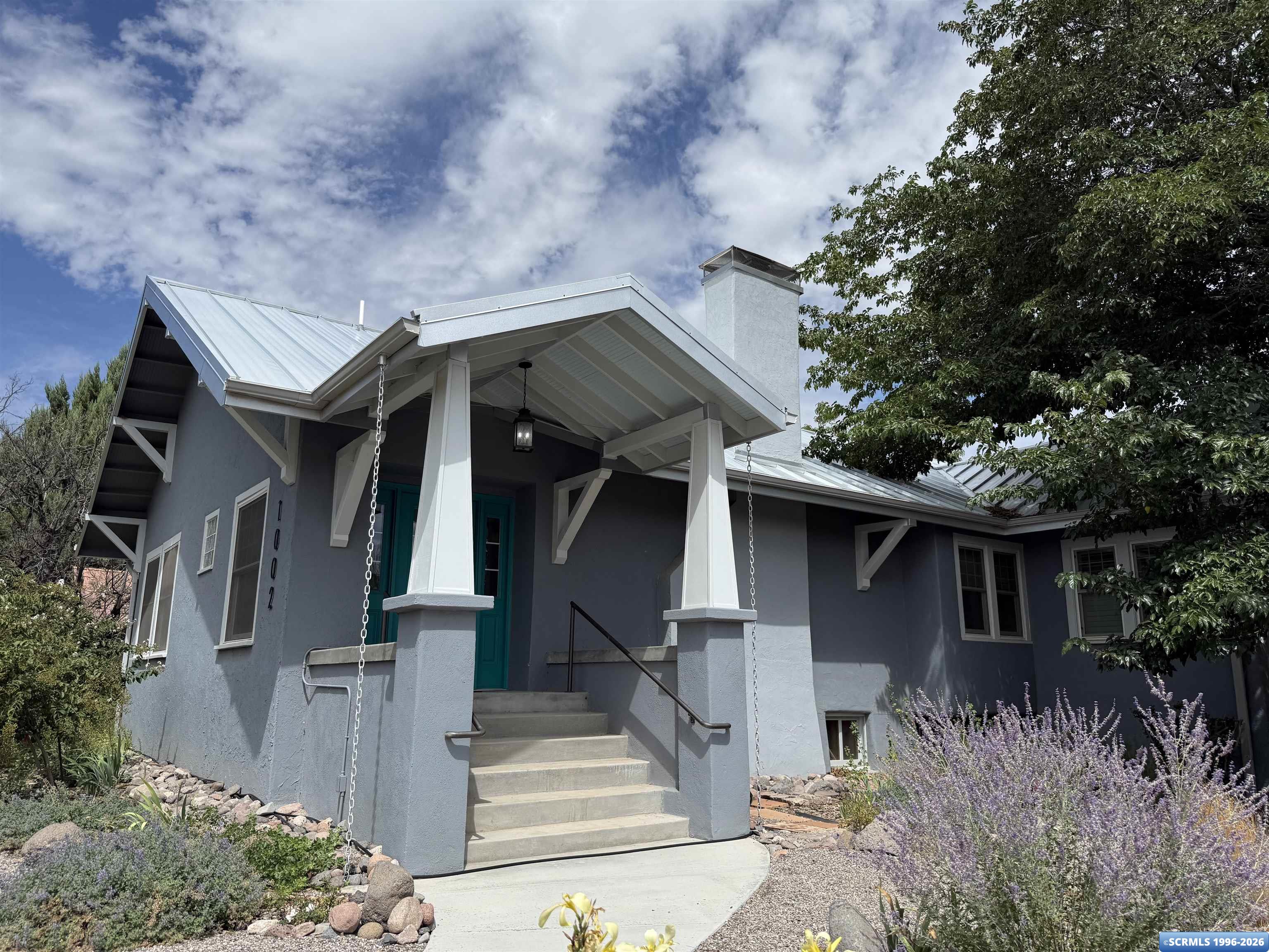 1002 Santa Rita Street, photograph 2