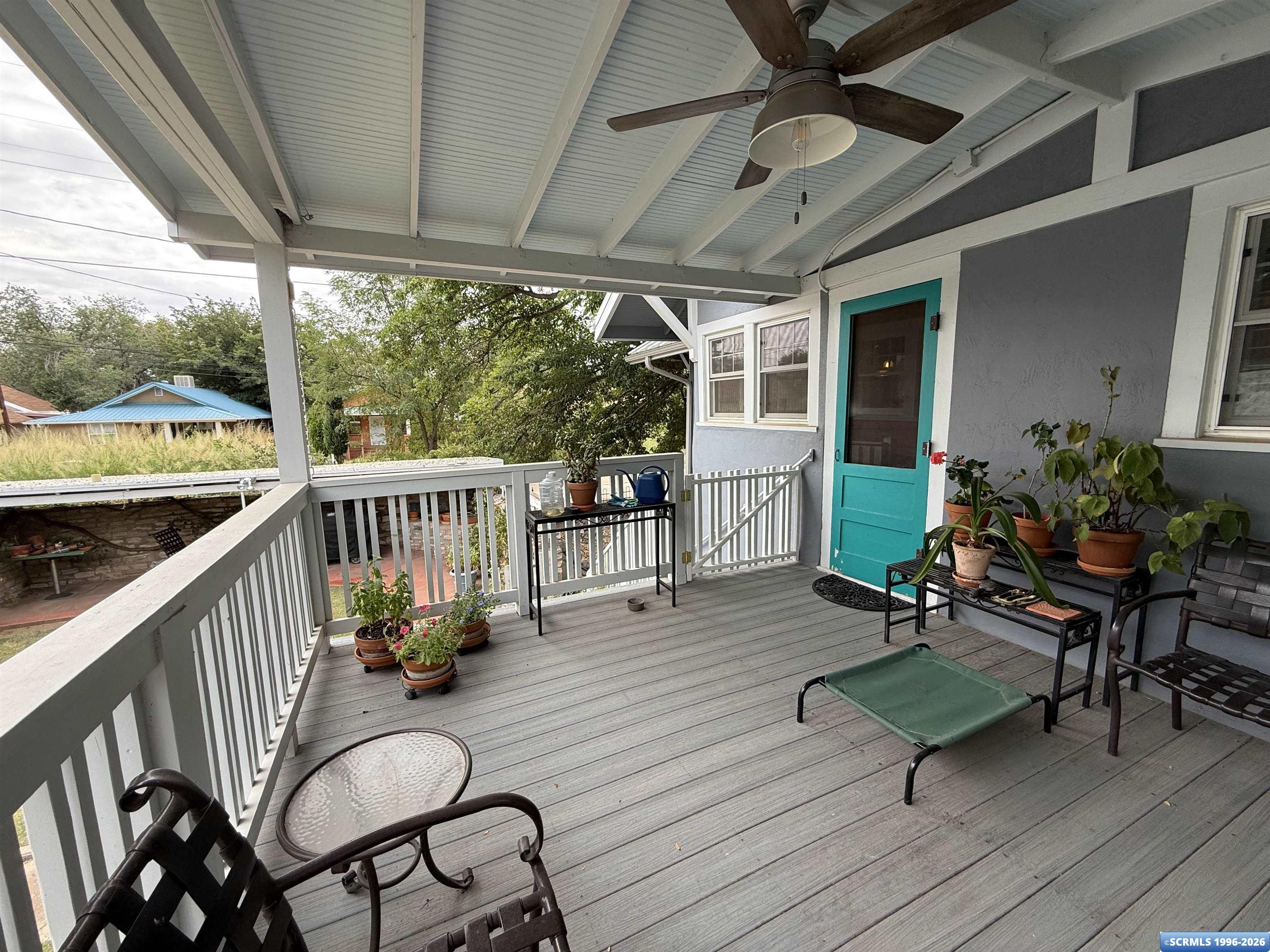 1002 Santa Rita Street, photograph 31