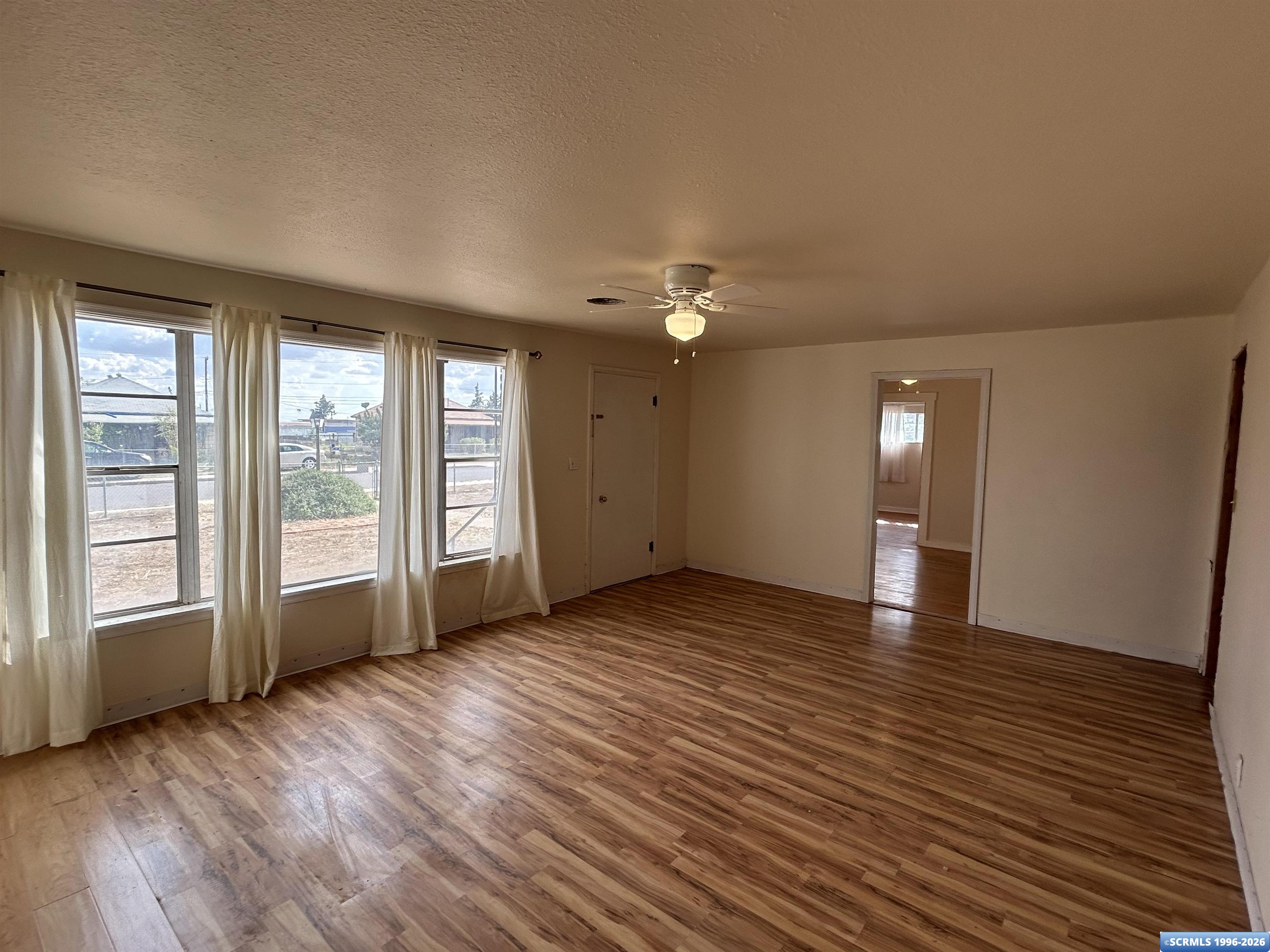 305 Santa Rita Street, photograph 4