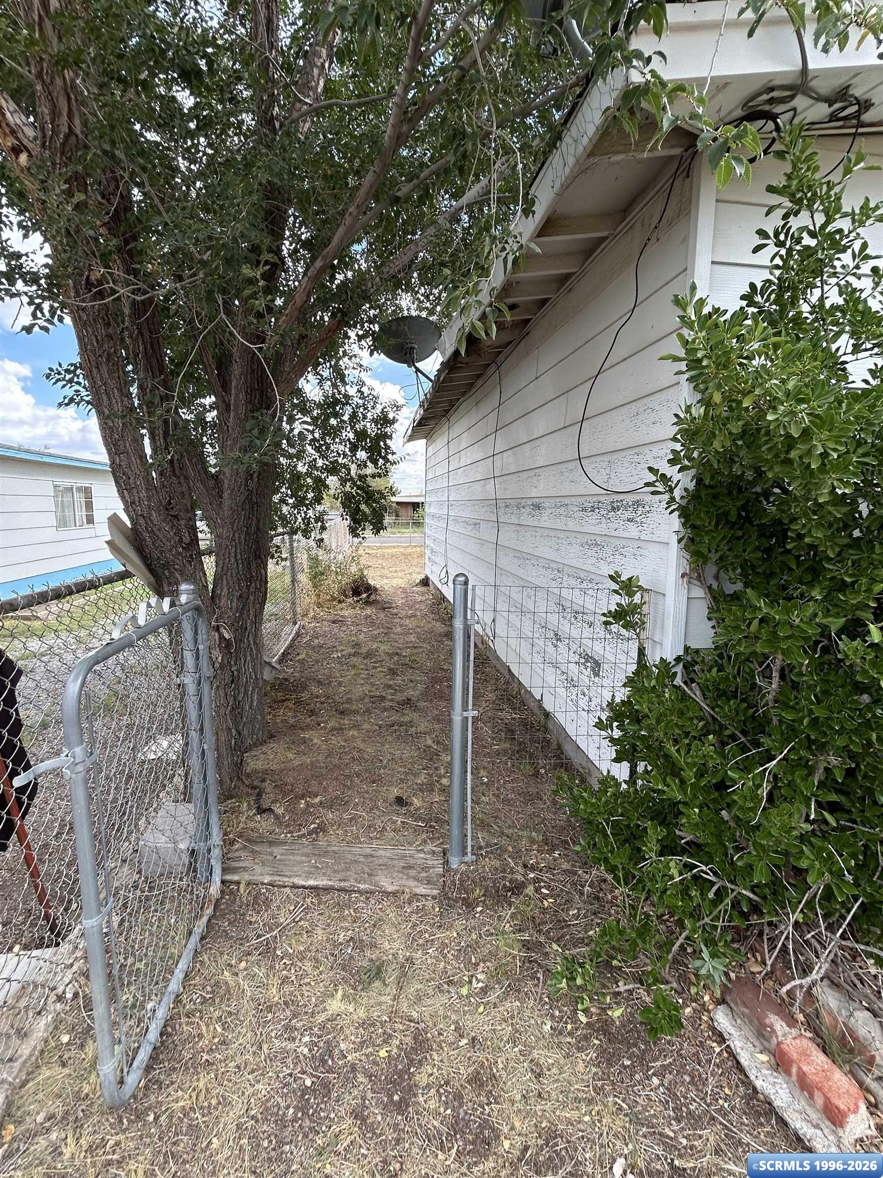 305 Santa Rita Street, photograph 31