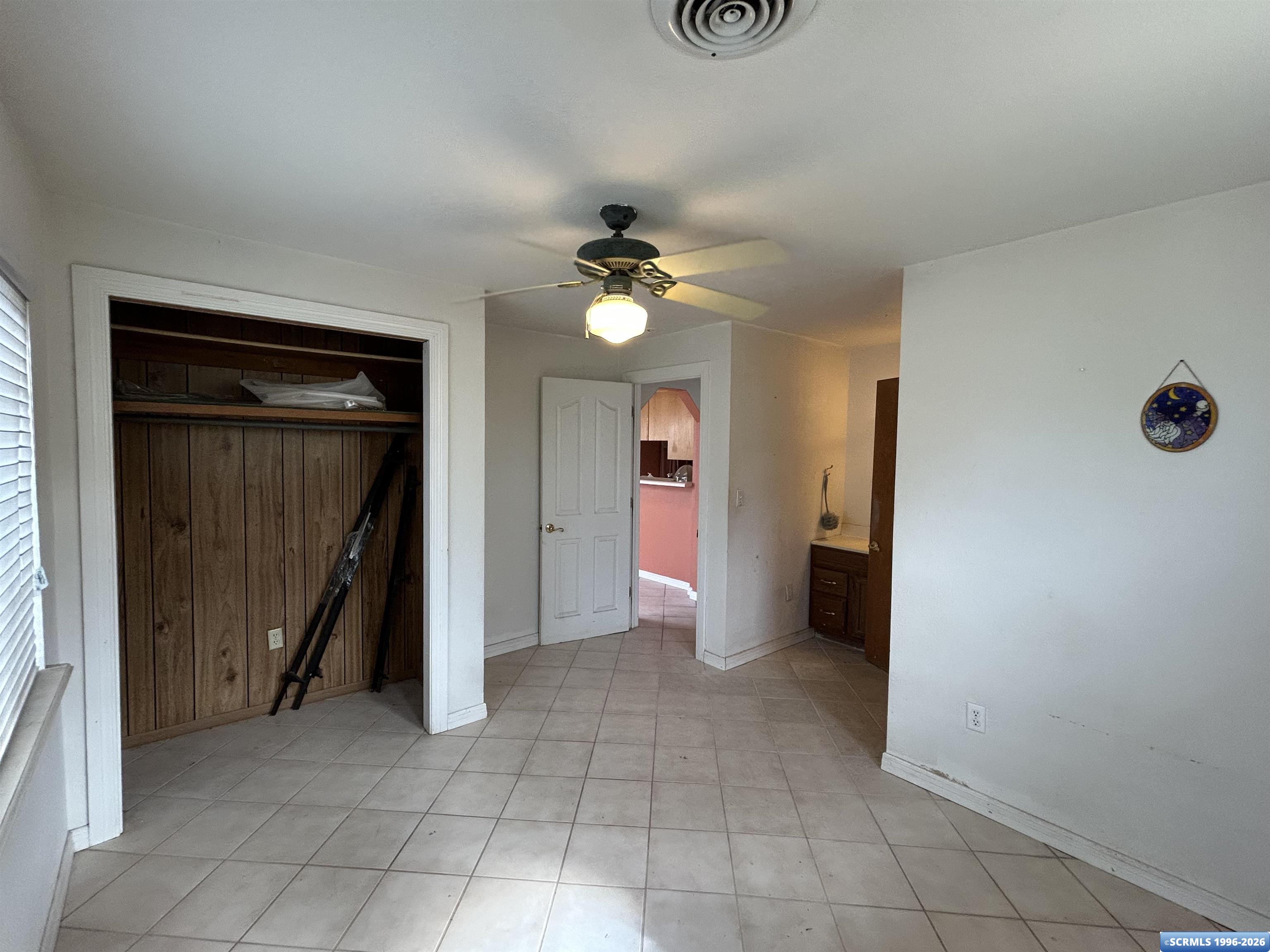 305 Santa Rita Street, photograph 13